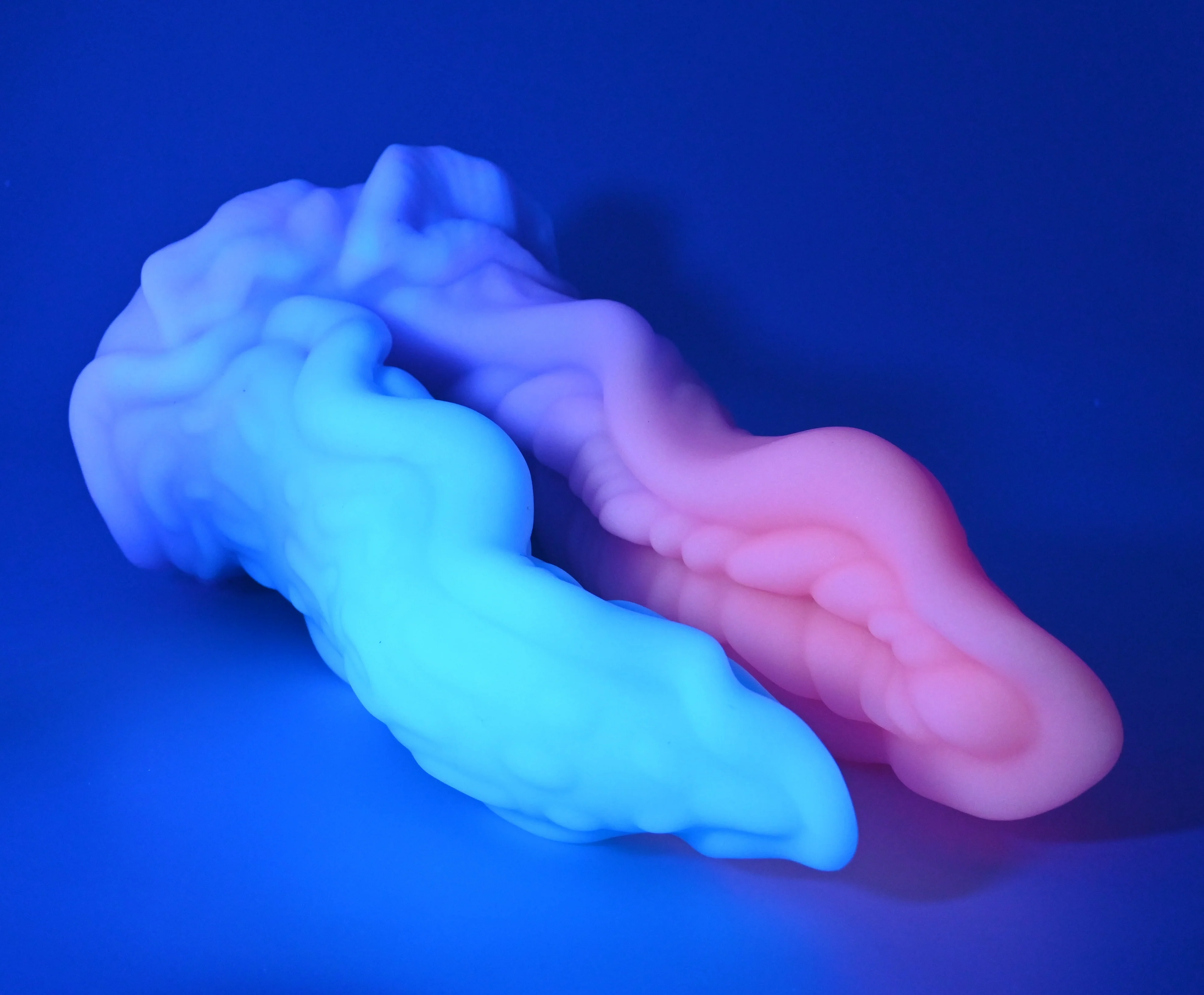 A7MGU69 Alara 3XL 0050 UV GITD - Image 3