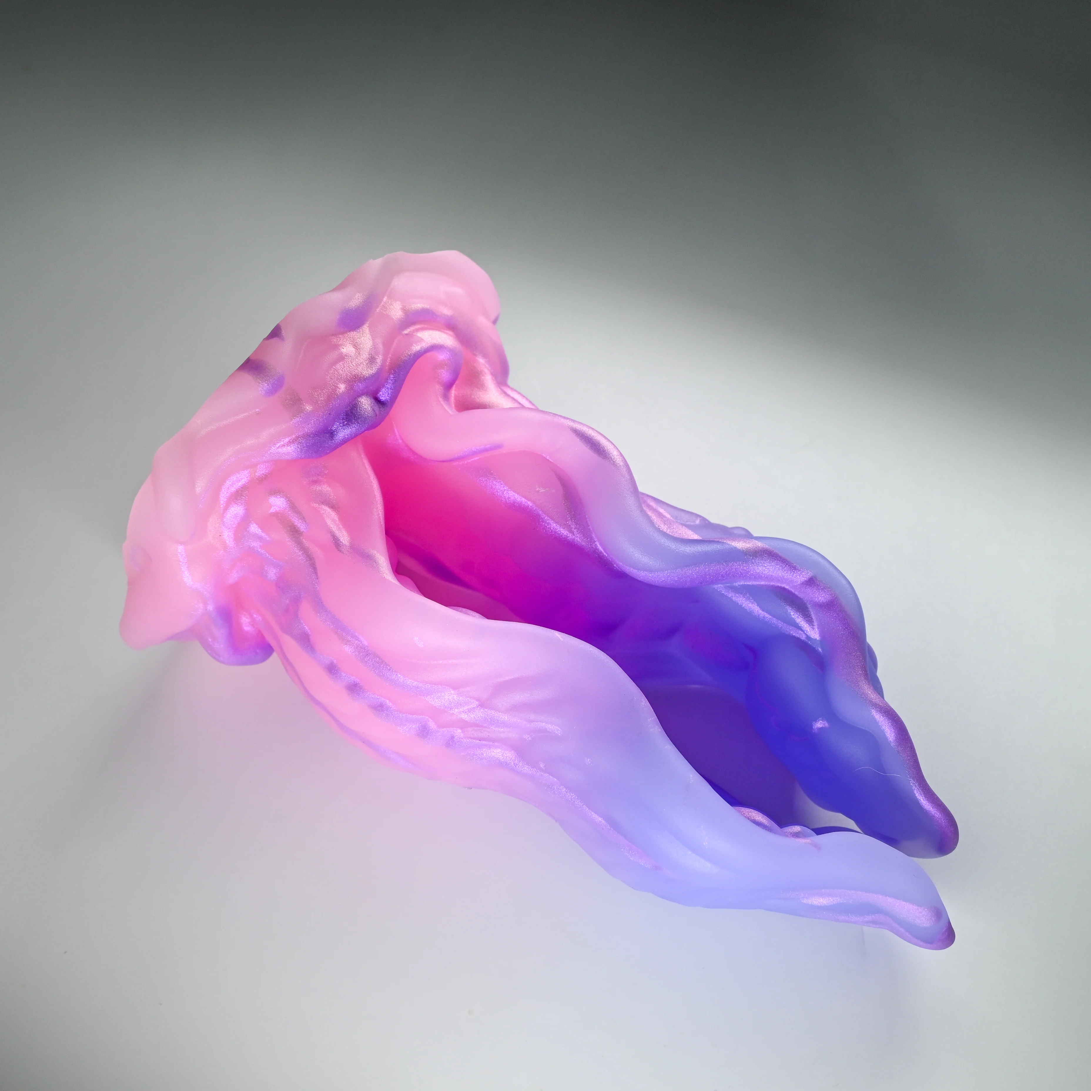 A4XJH19 Alara Large 0020 UV GITD CS - Image 2
