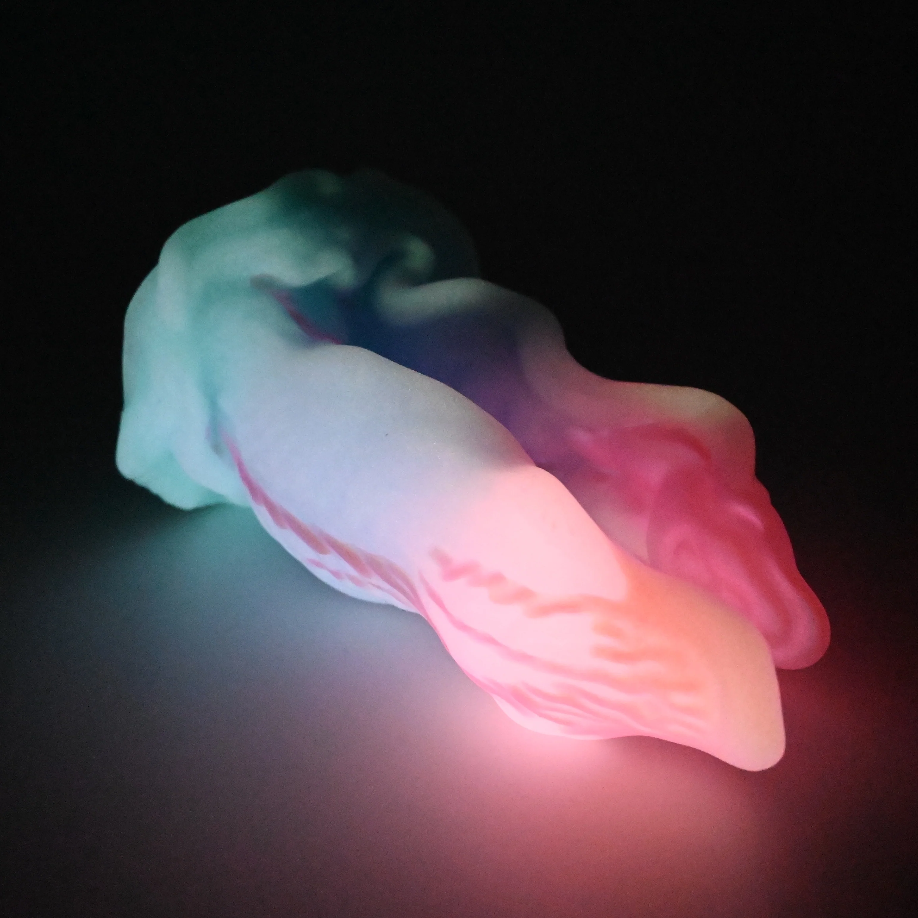 A4SFQ53 Alara Large 0030 UV GITD - Image 4