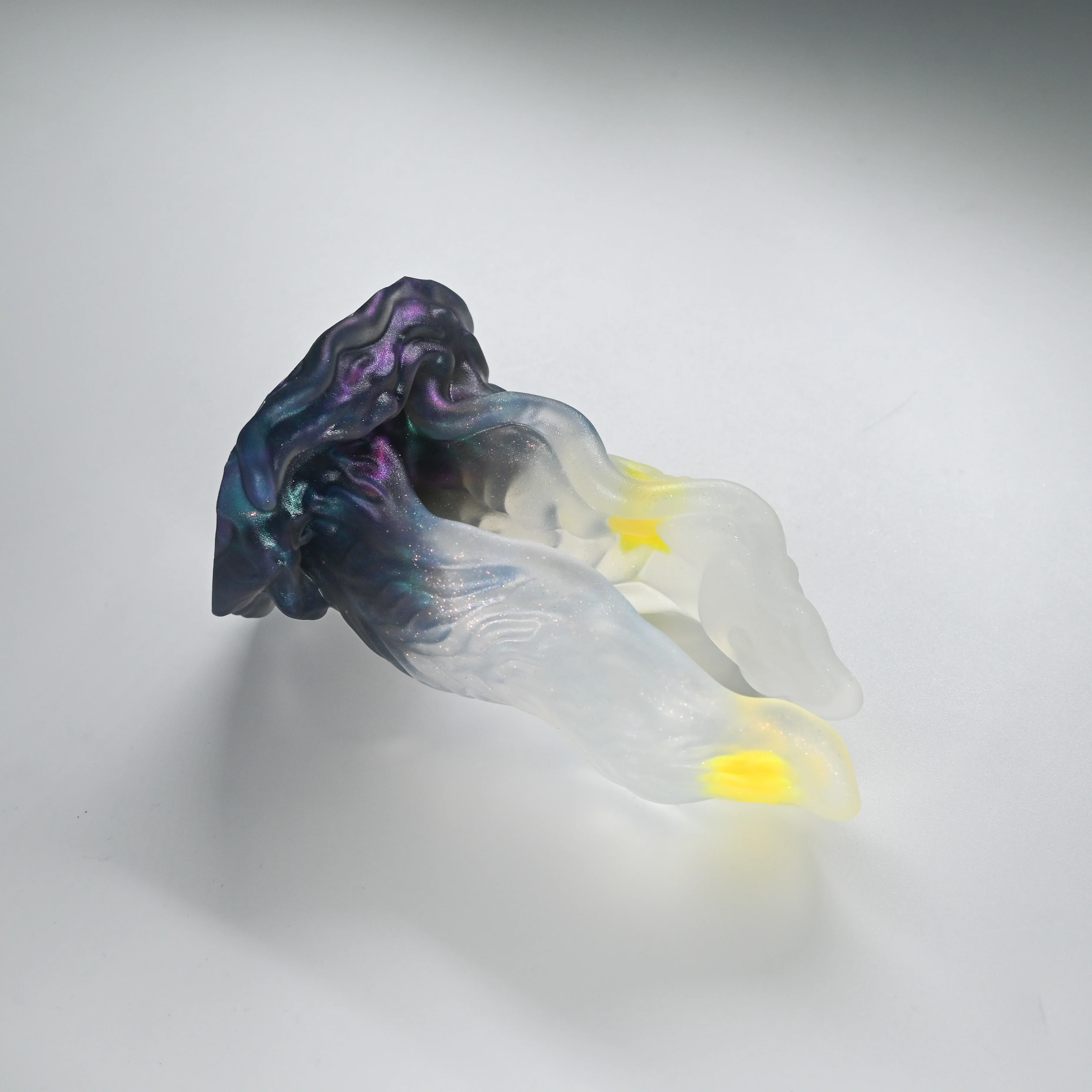 A2TJA36 Alara Small NC 0031 UV GITD CS - Image 2