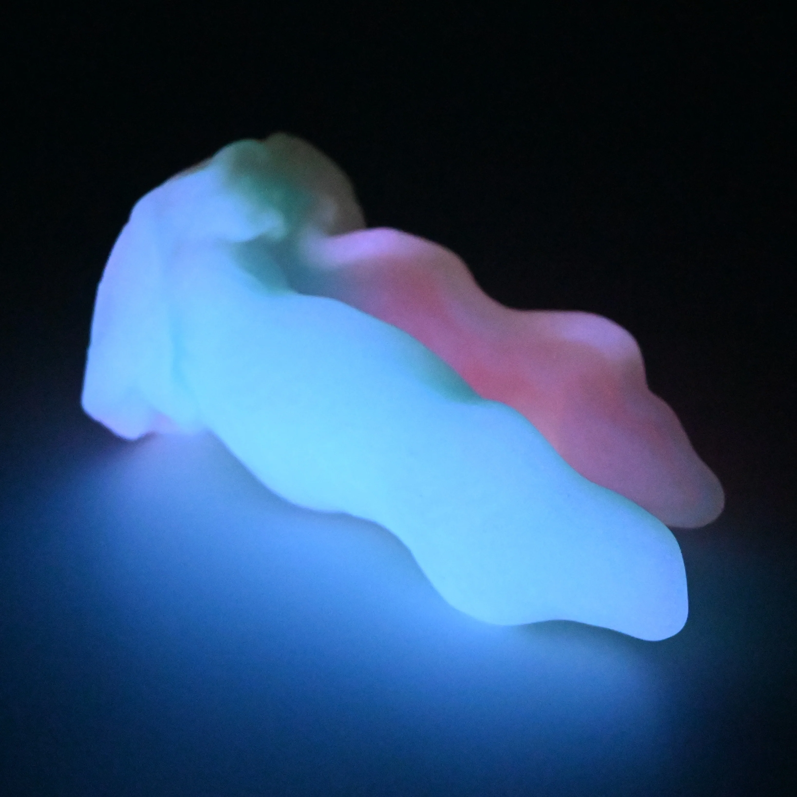 A2MGU62 Alara Small 0050 UV GITD - Image 4