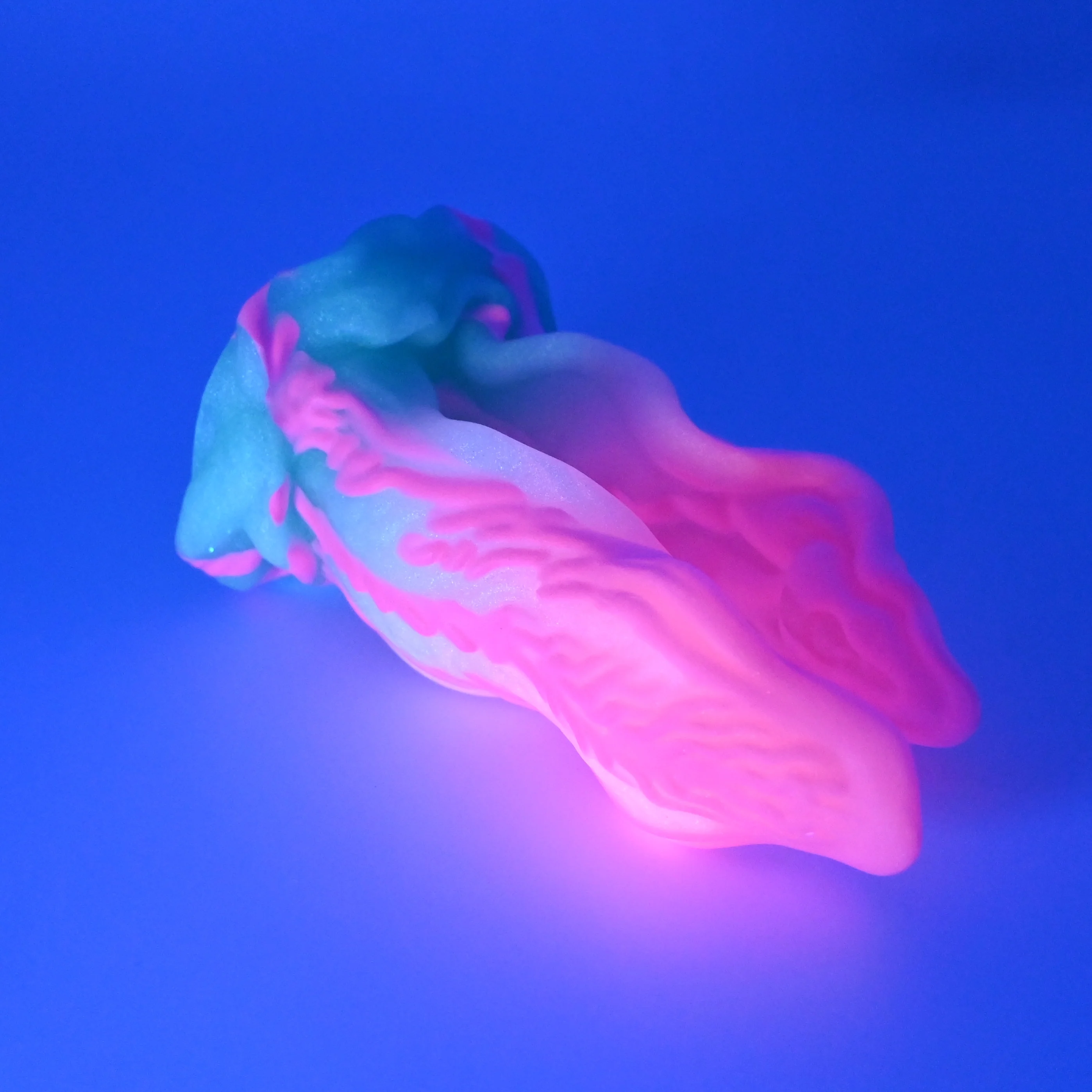 A2SFL66 Alara Small 0030 UV GITD - Image 3