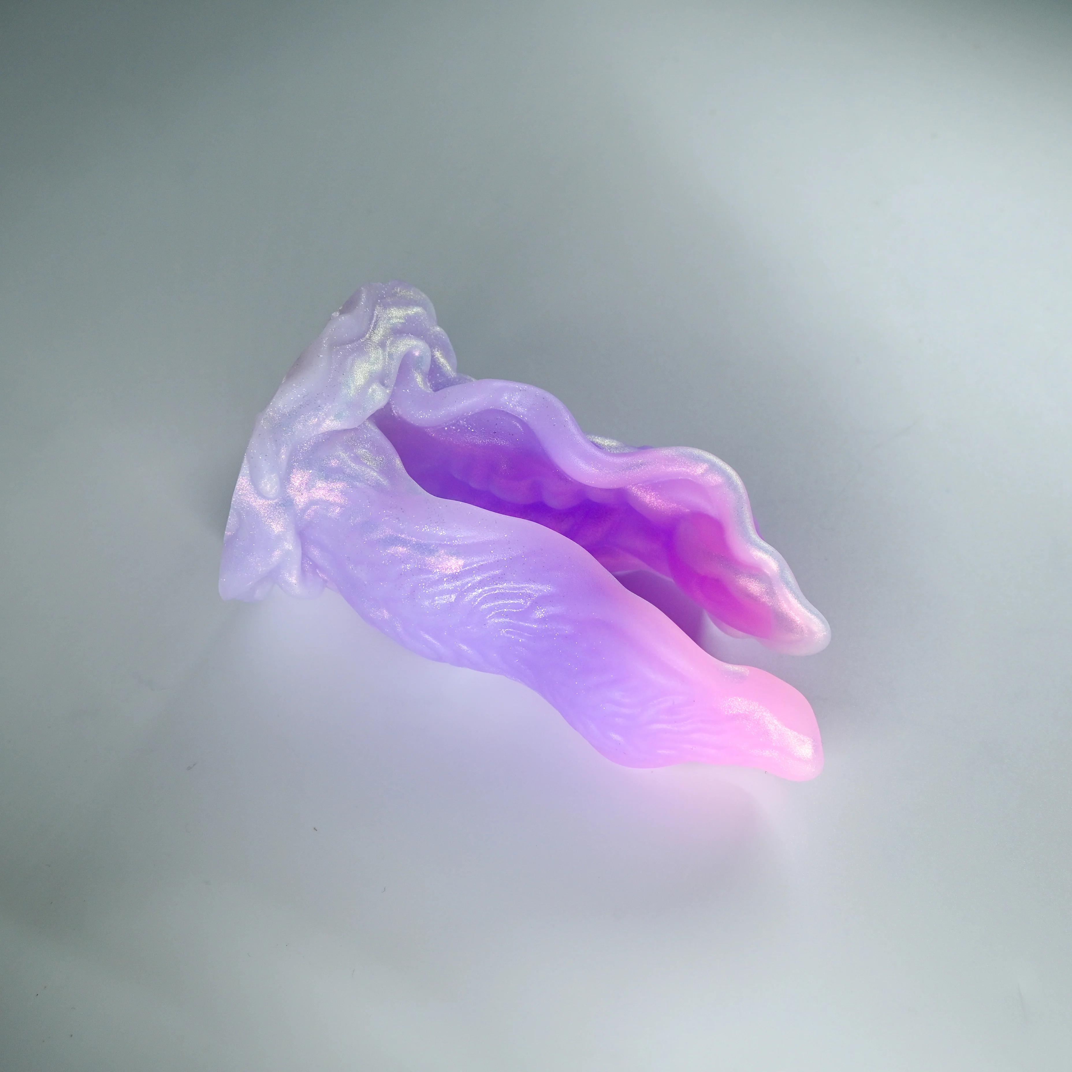 A2MJK91 Alara Small 0050 UV GITD CS - Image 2
