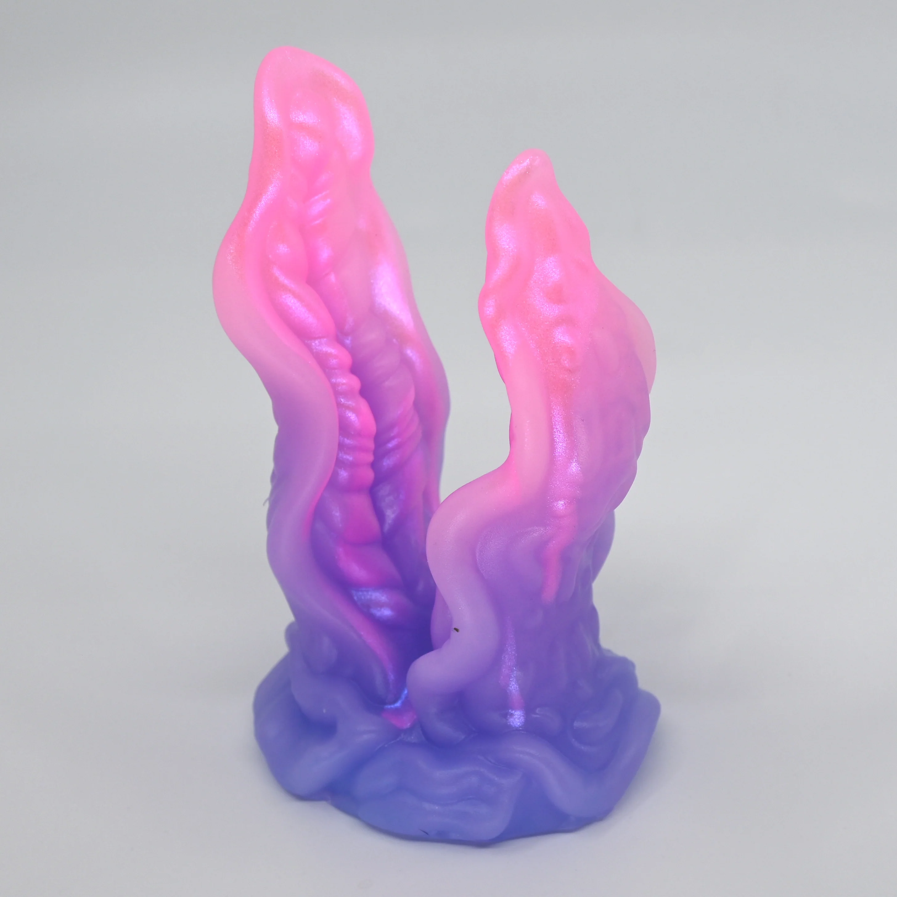 A2SFQ47 Alara Small 0030 UV GITD