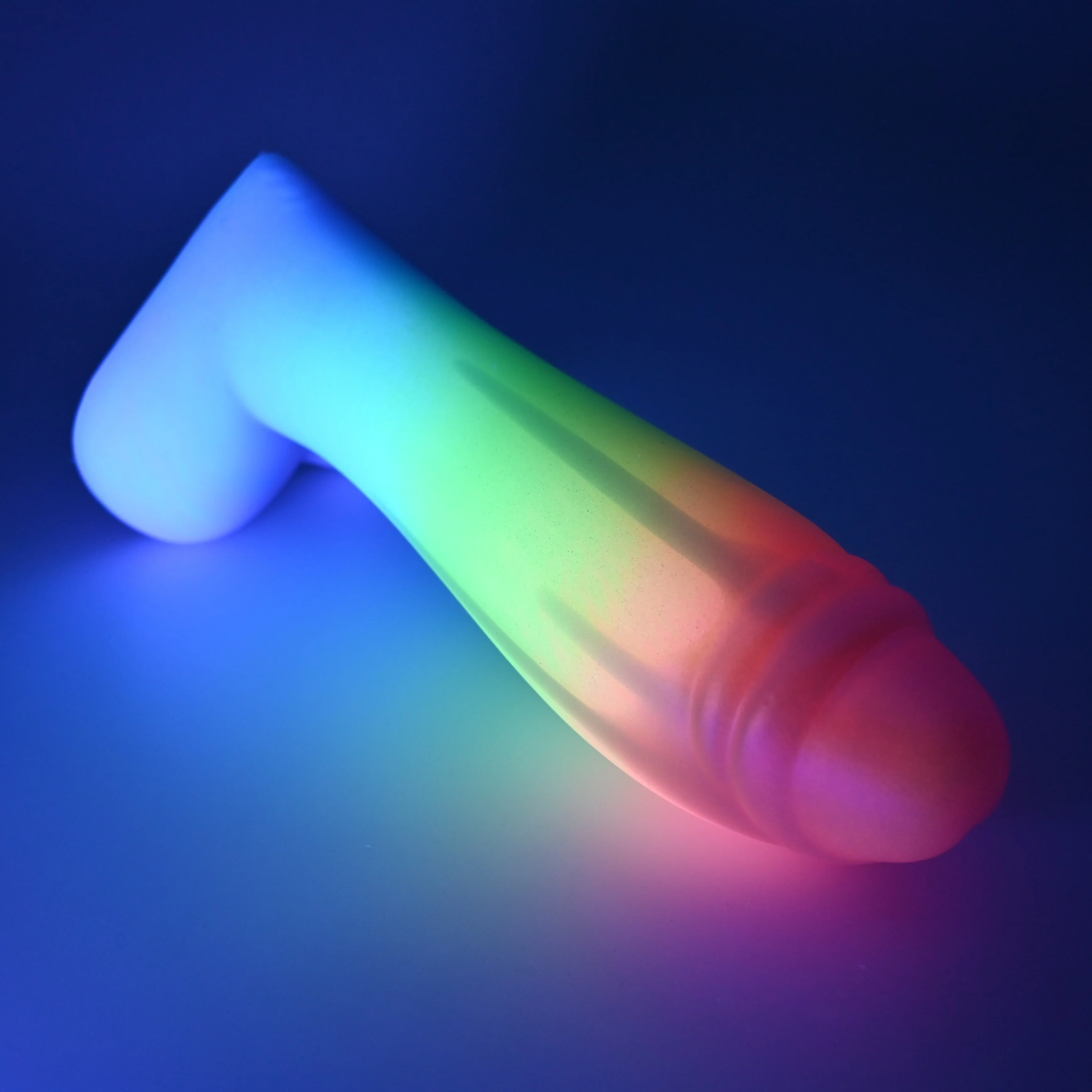 Q4MGL57 Aquus Large 0050 UV GITD - Image 3