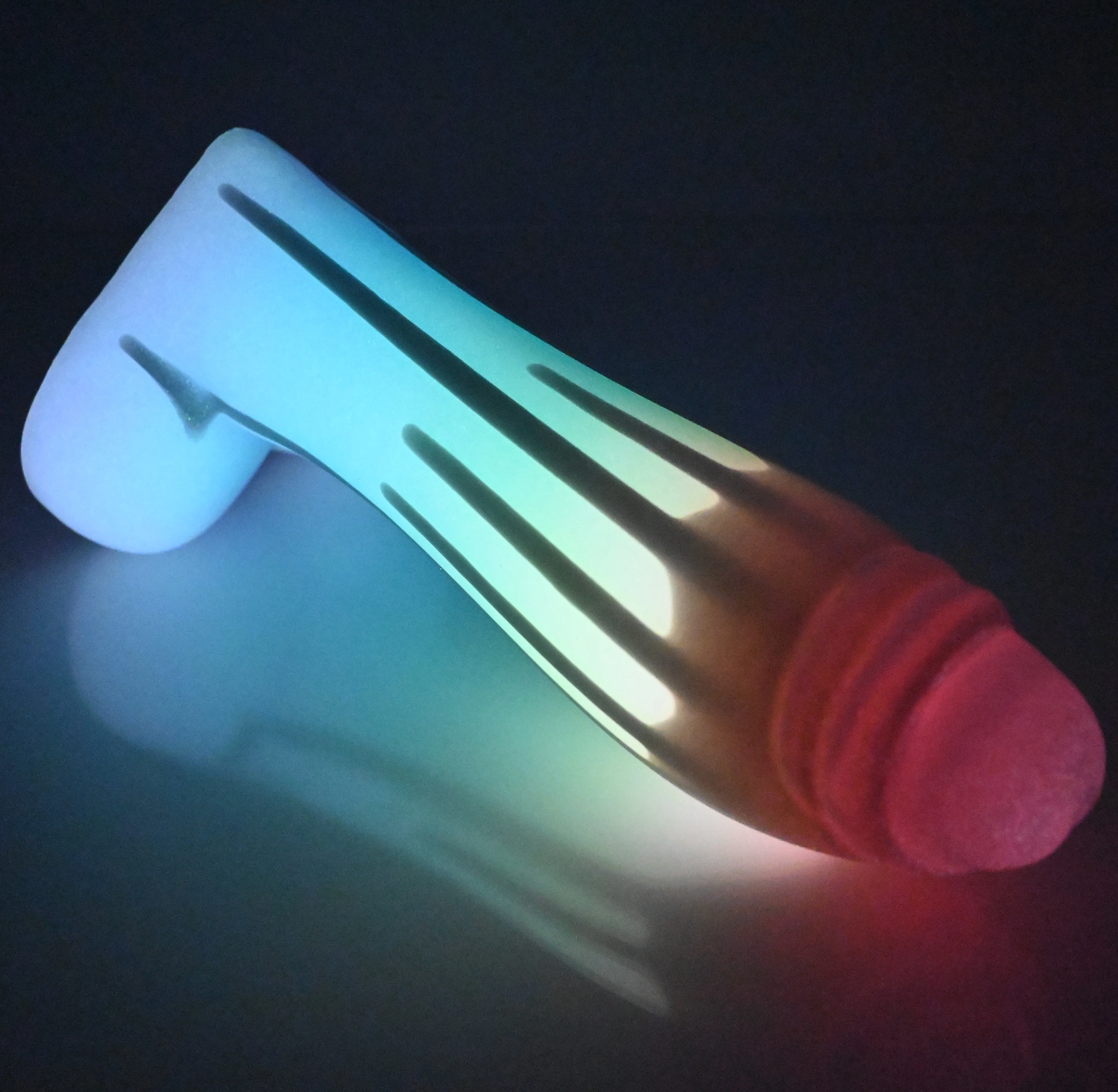 Q4SEV81 Aquus Large 0030 UV GITD - Image 4