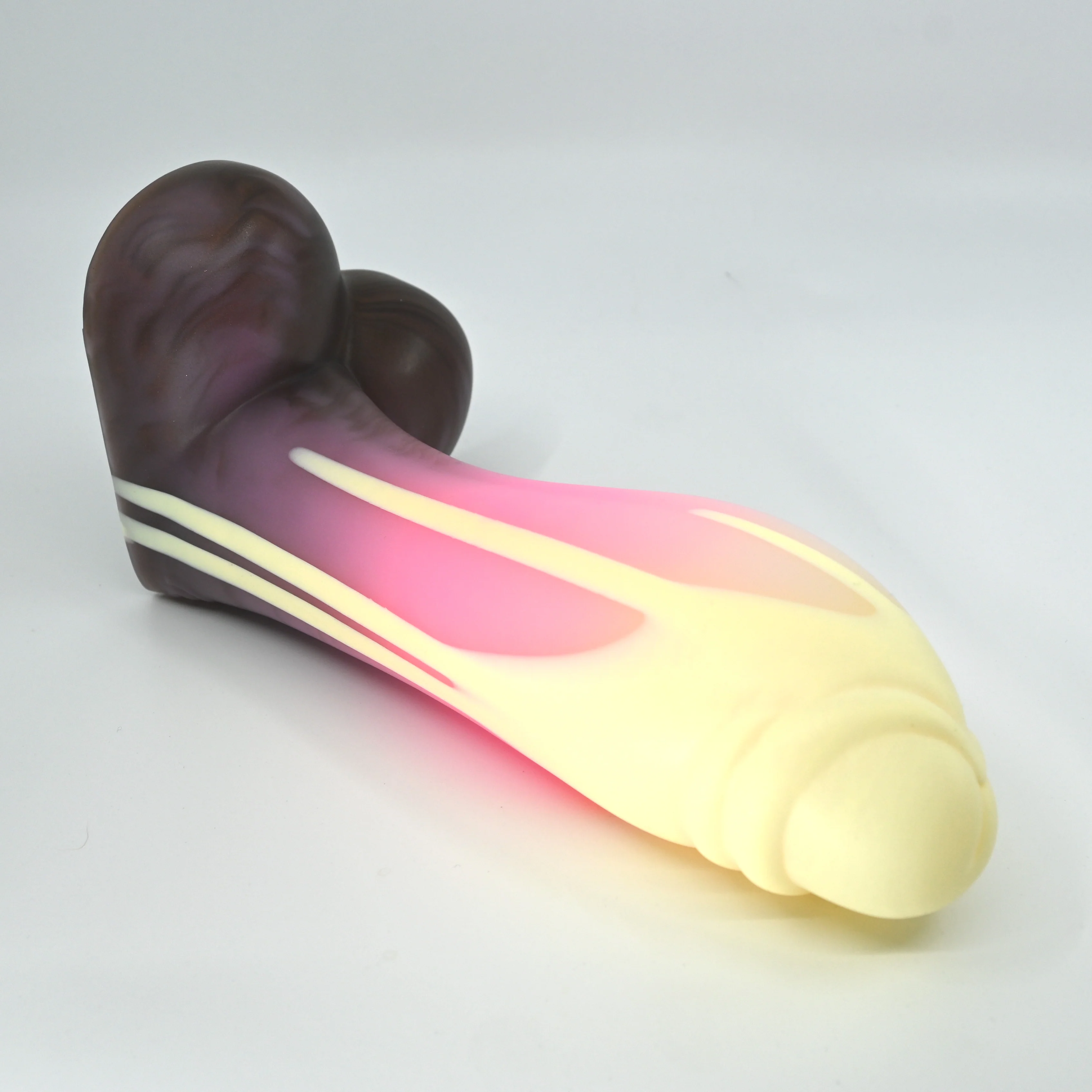 Q4MFU60 Aquus Large 0050 UV GITD
