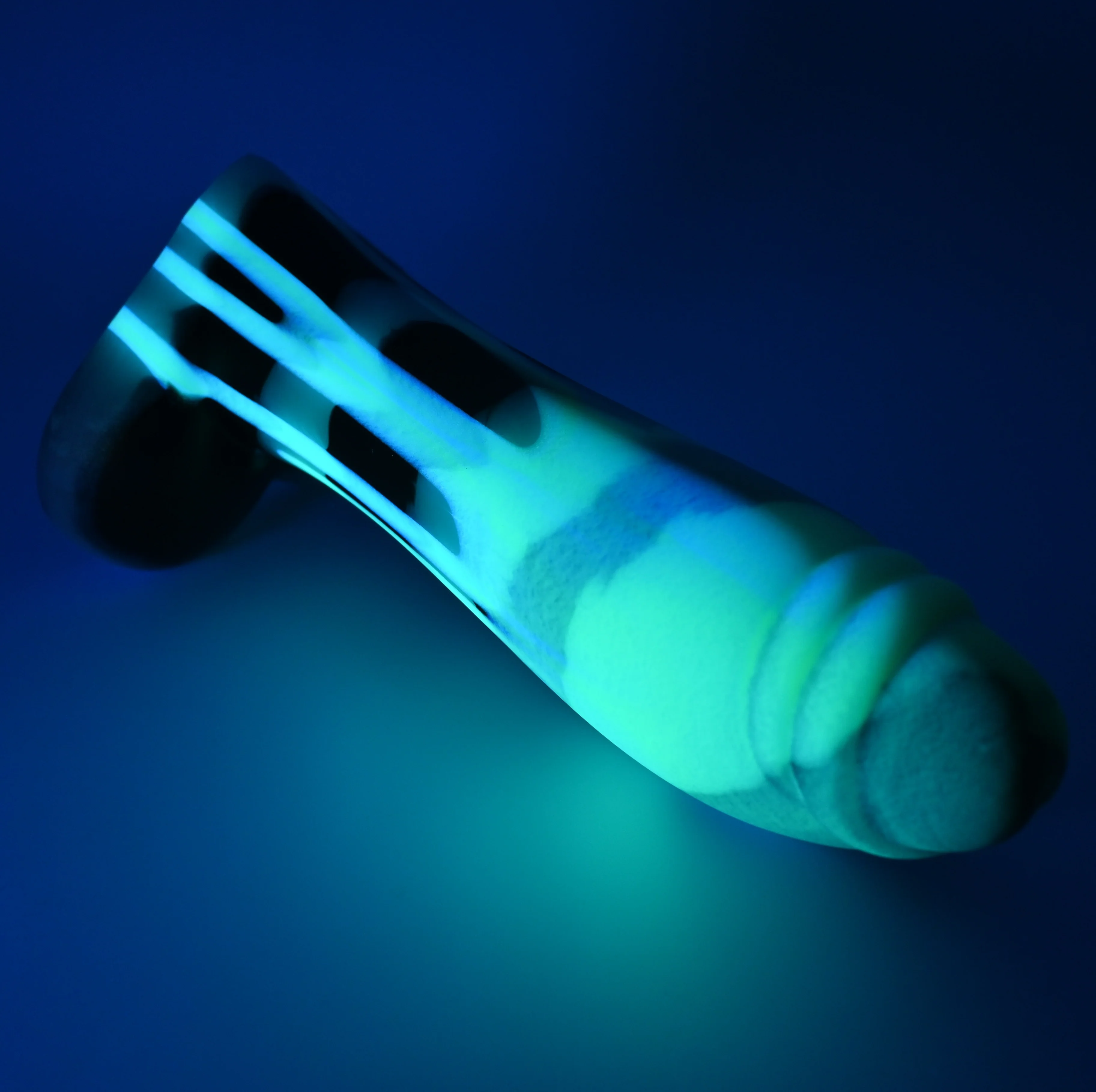 Q4MFY65 Aquus Large 0050 UV GITD - Image 3