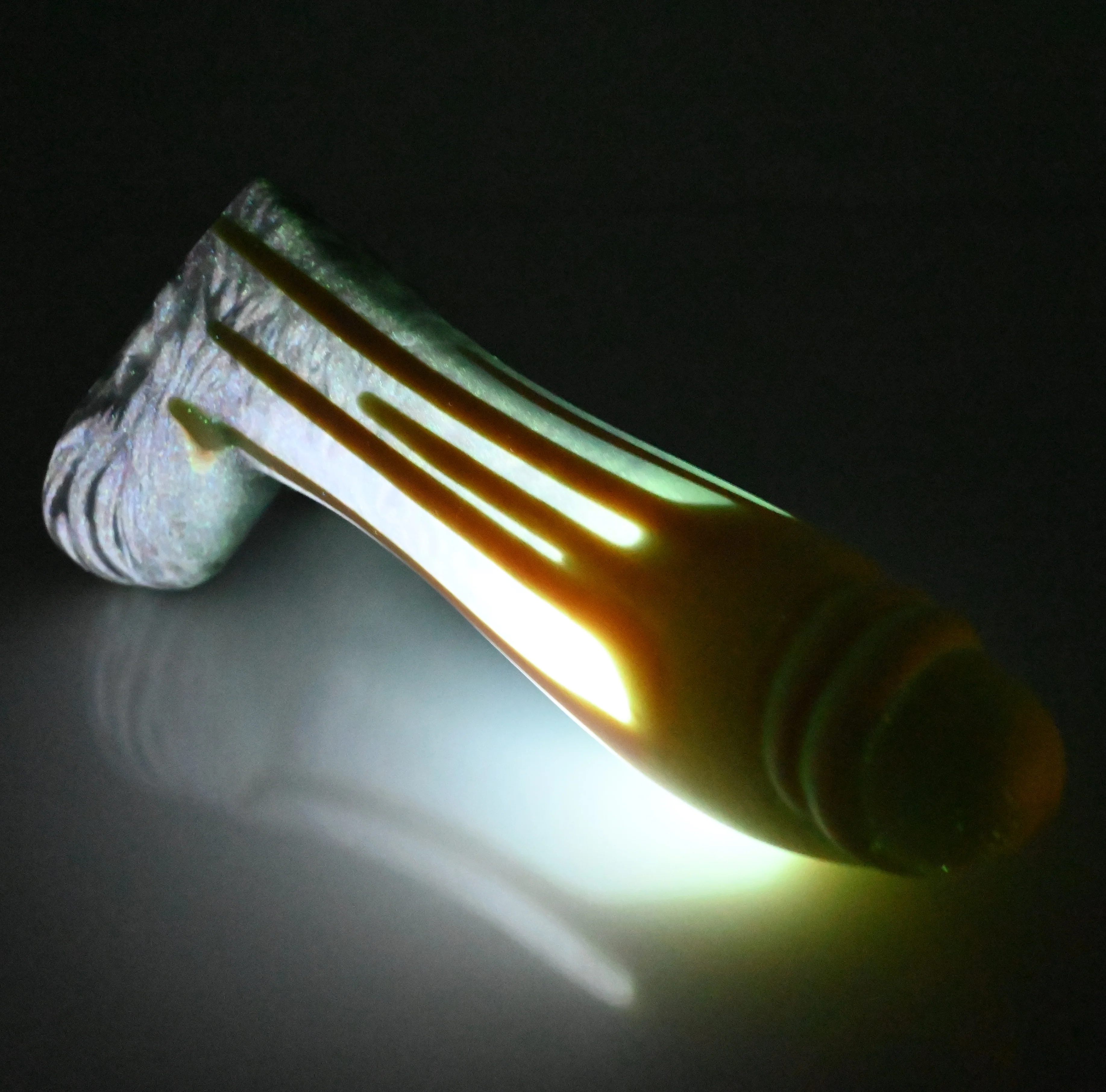 Q3MDV48 Aquus Medium 0050 UV GITD - Image 4