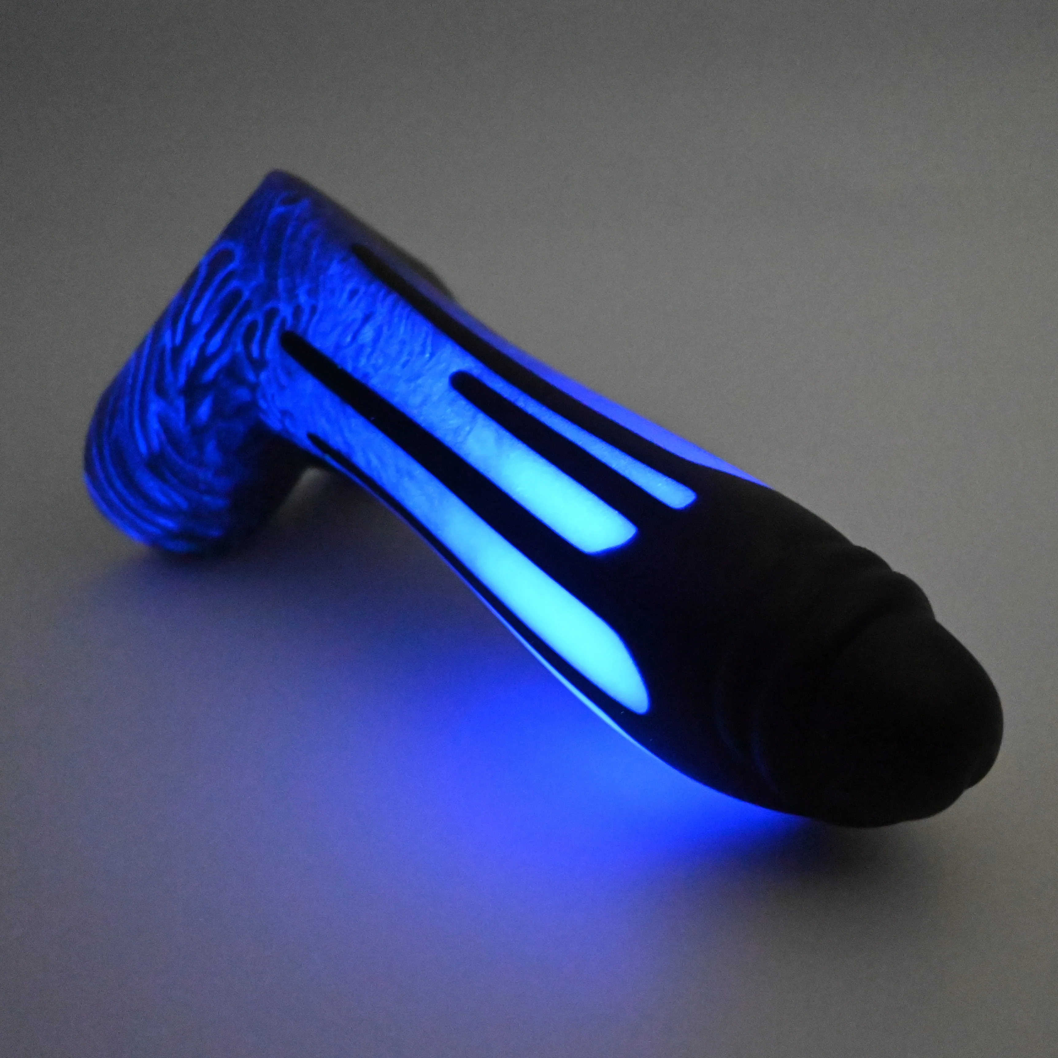 Q3MGB86 Aquus Medium 0050 UV GITD - Image 4
