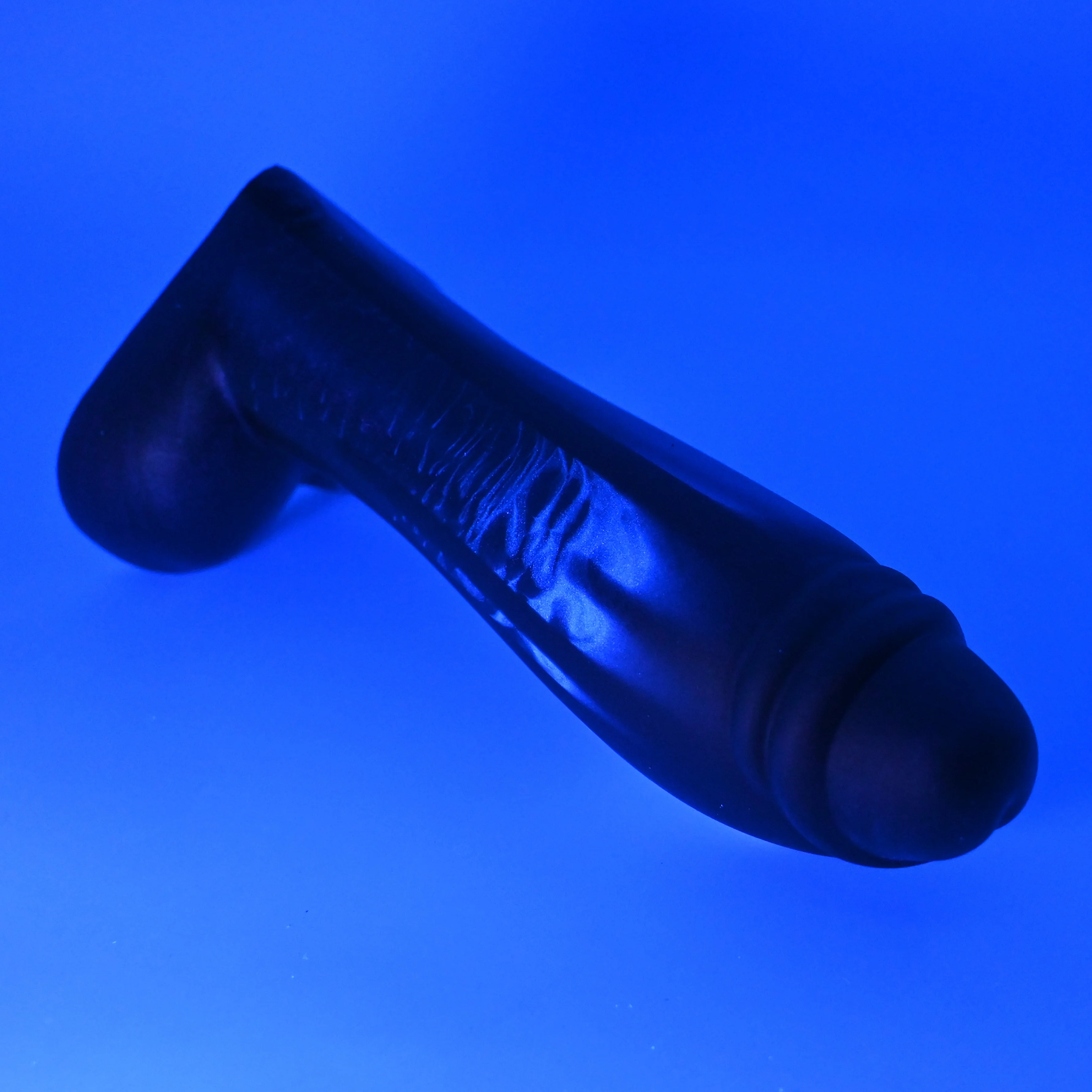 Q3SGS19 Aquus Medium 0030 UV GITD CS - Image 3
