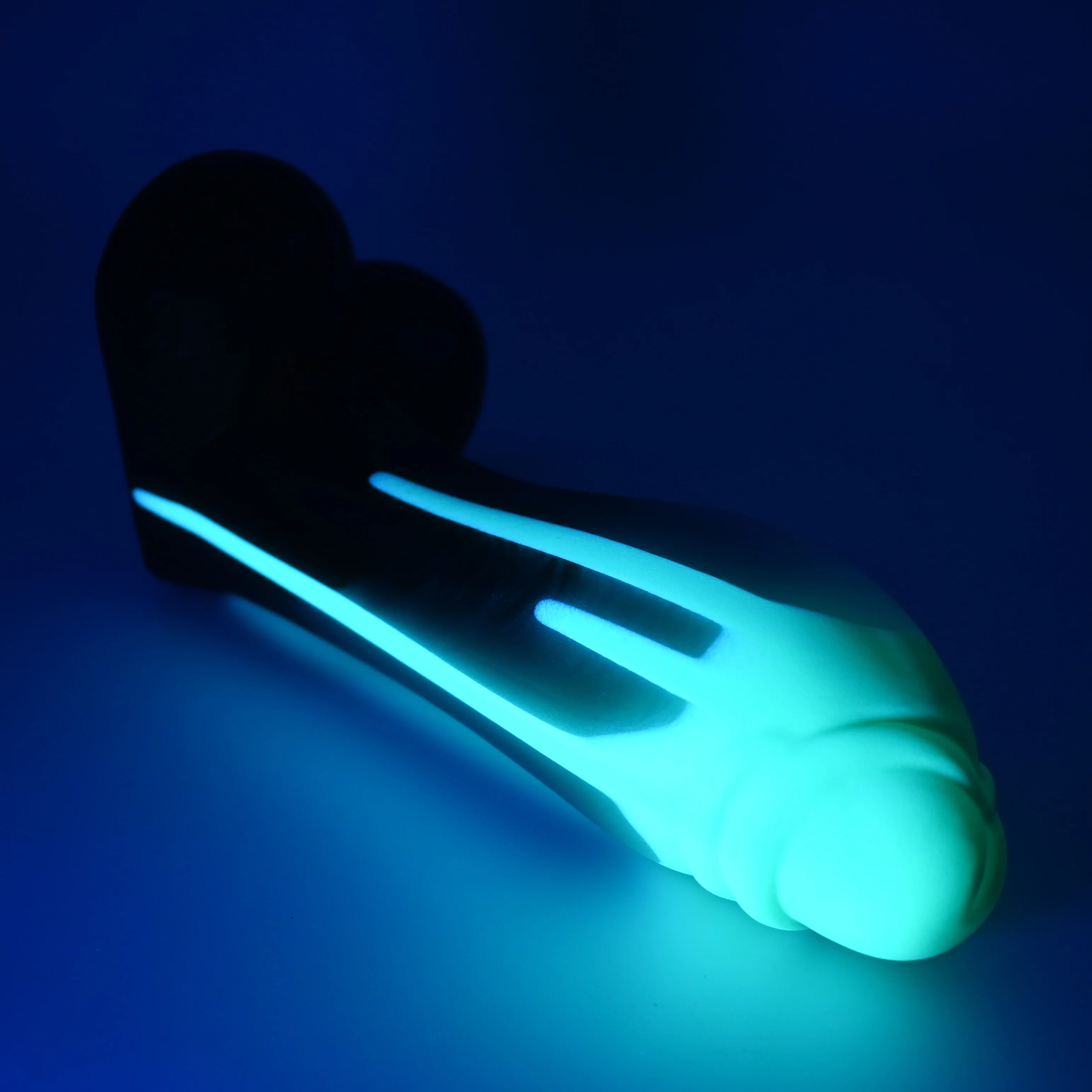 Q3SGS22 Aquus Medium 0030 UV GITD CS - Image 3
