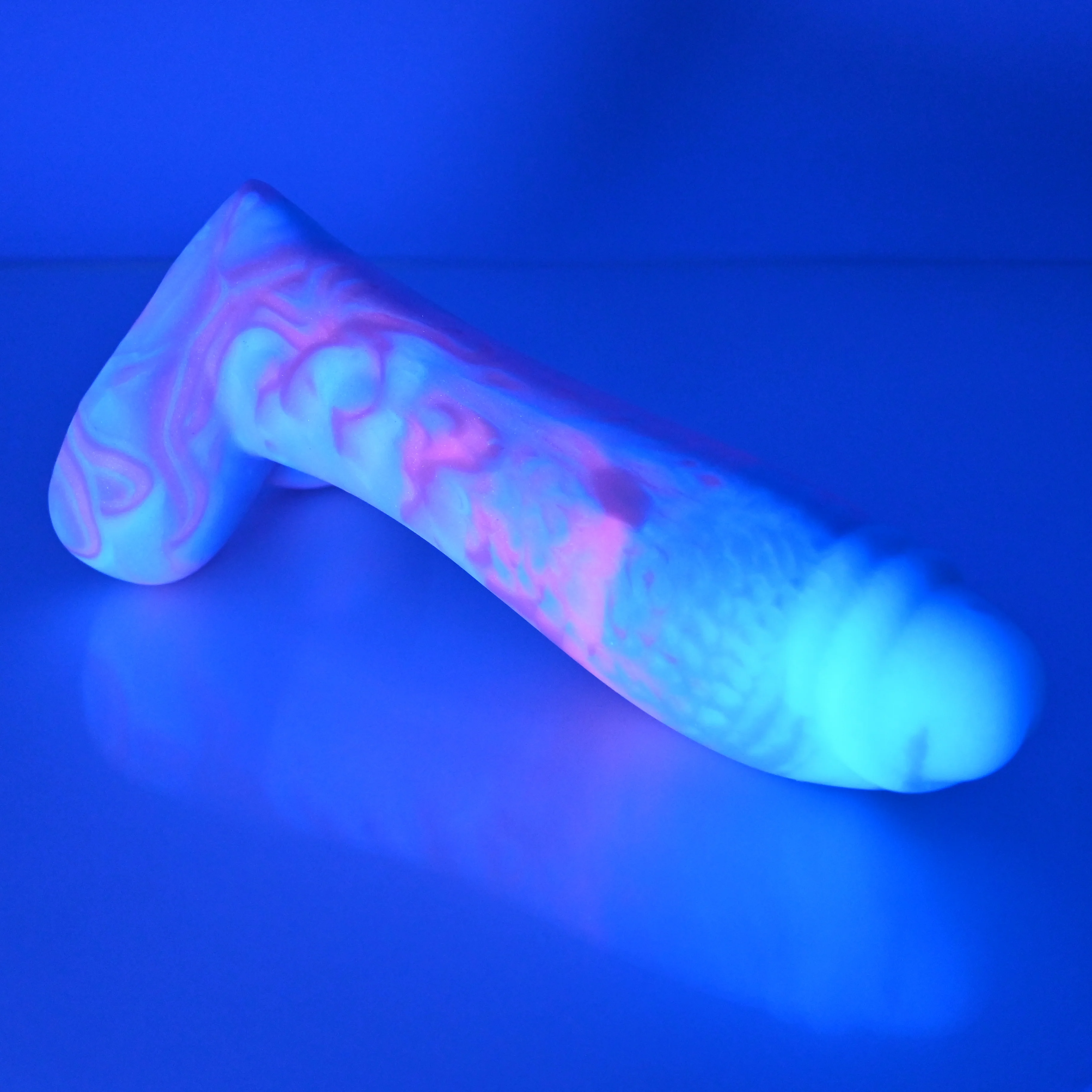 Q3MEA04 Aquus Medium 0050 UV GITD - Image 3