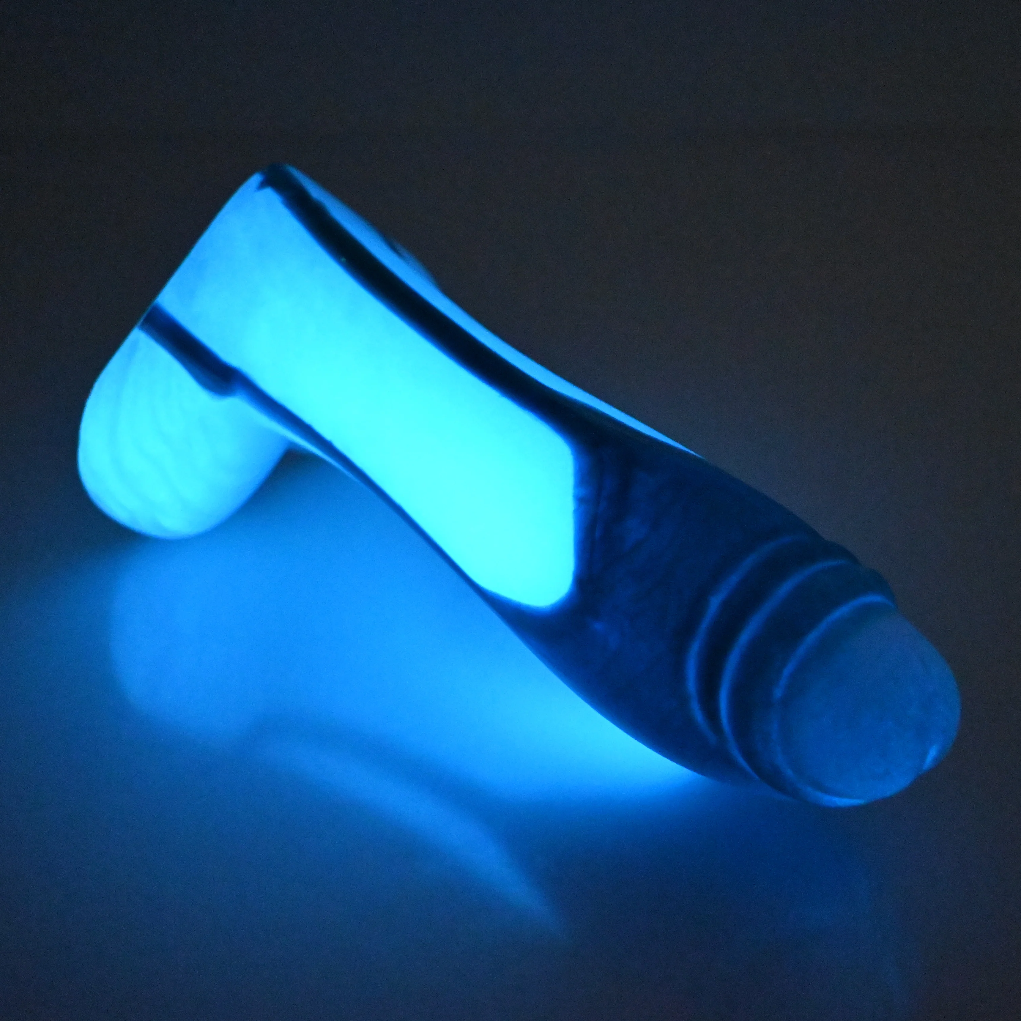 Q2MFG05 Aquus Small 0050 UV GITD - Image 4
