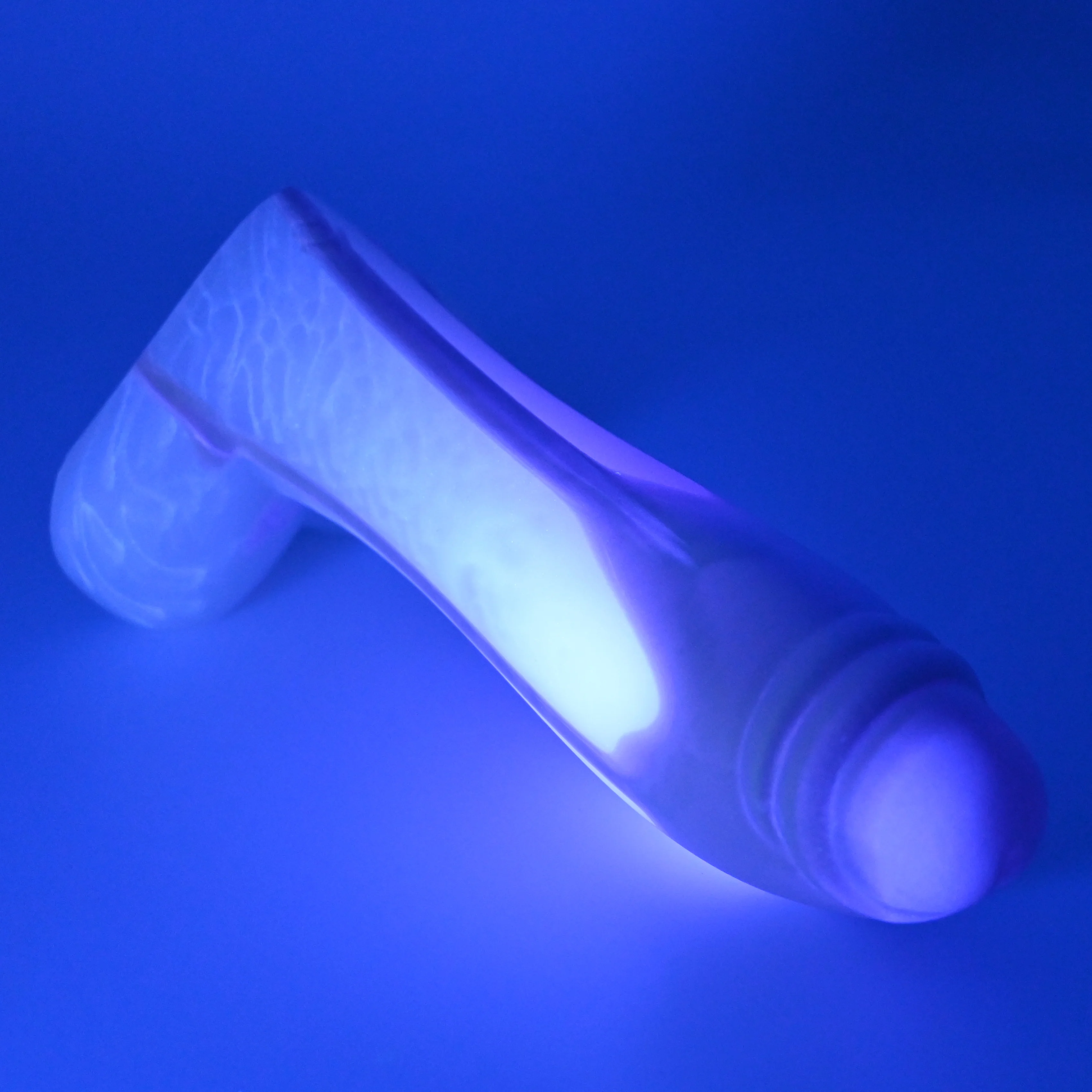 Q2SFW37 Aquus Small 0030 UV GITD - Image 3