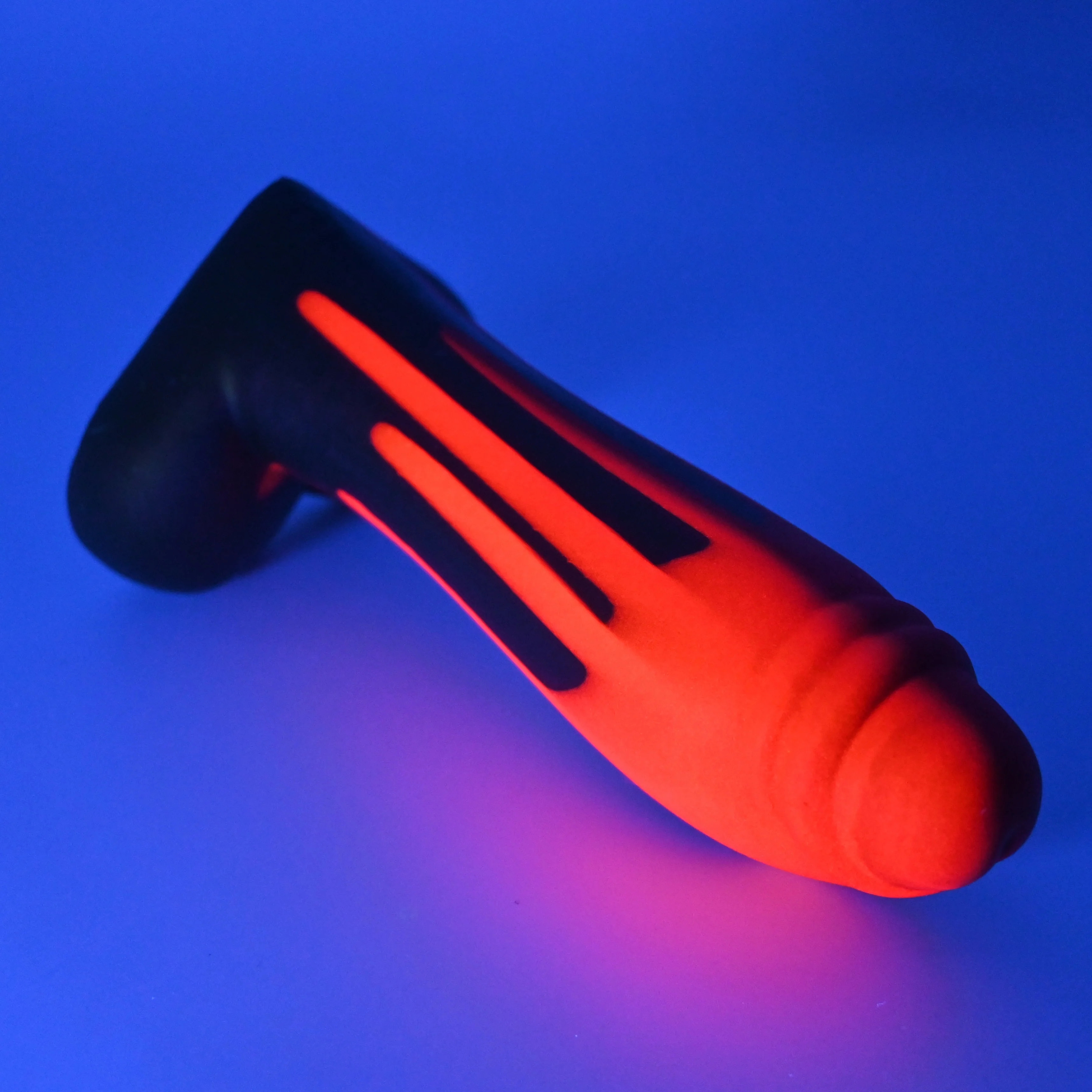 Q2MGA11 Aquus Small 0050 UV GITD - Image 3