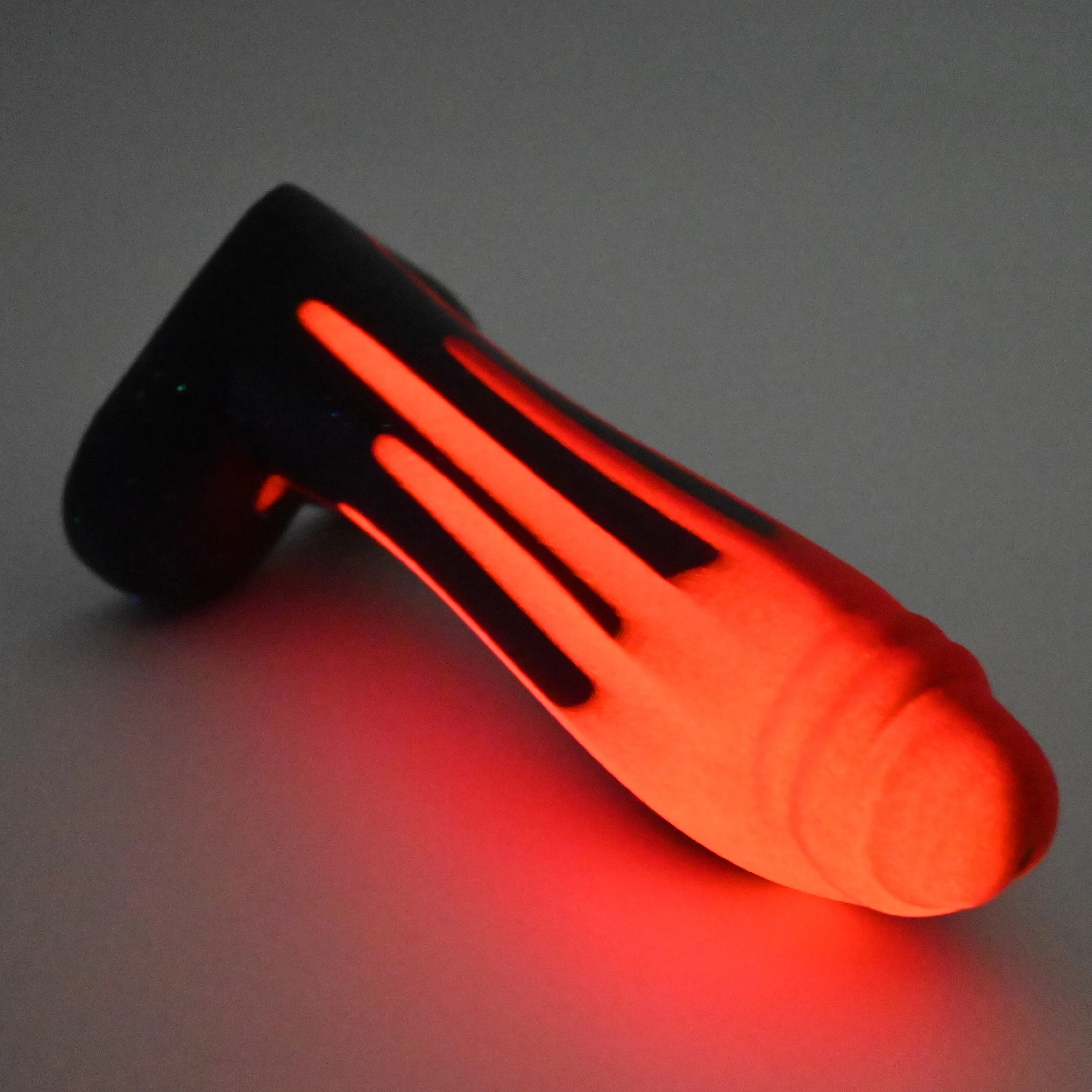 Q2MGA11 Aquus Small 0050 UV GITD - Image 4