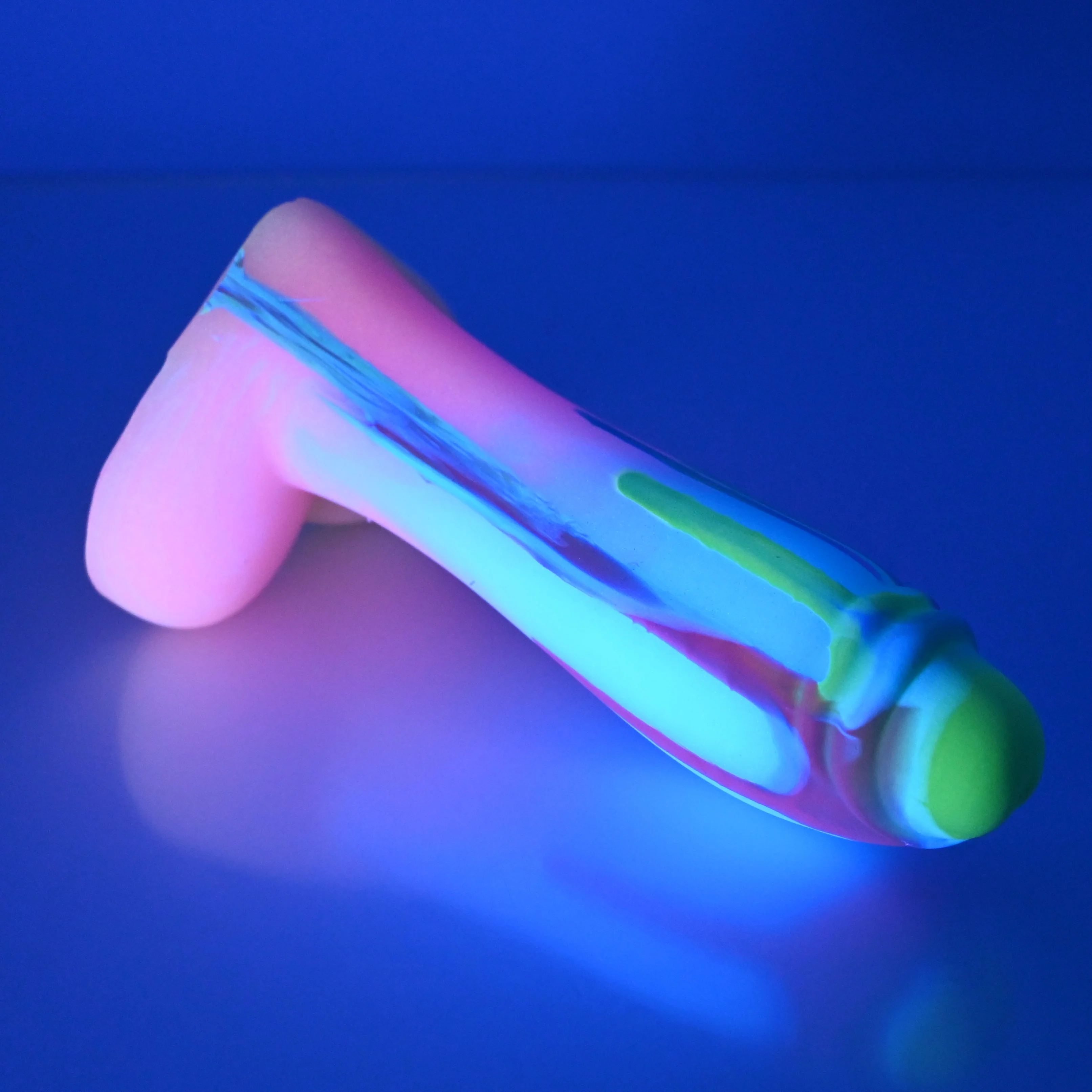 Q2MDW98 Aquus Small 0050 UV GITD - Image 3