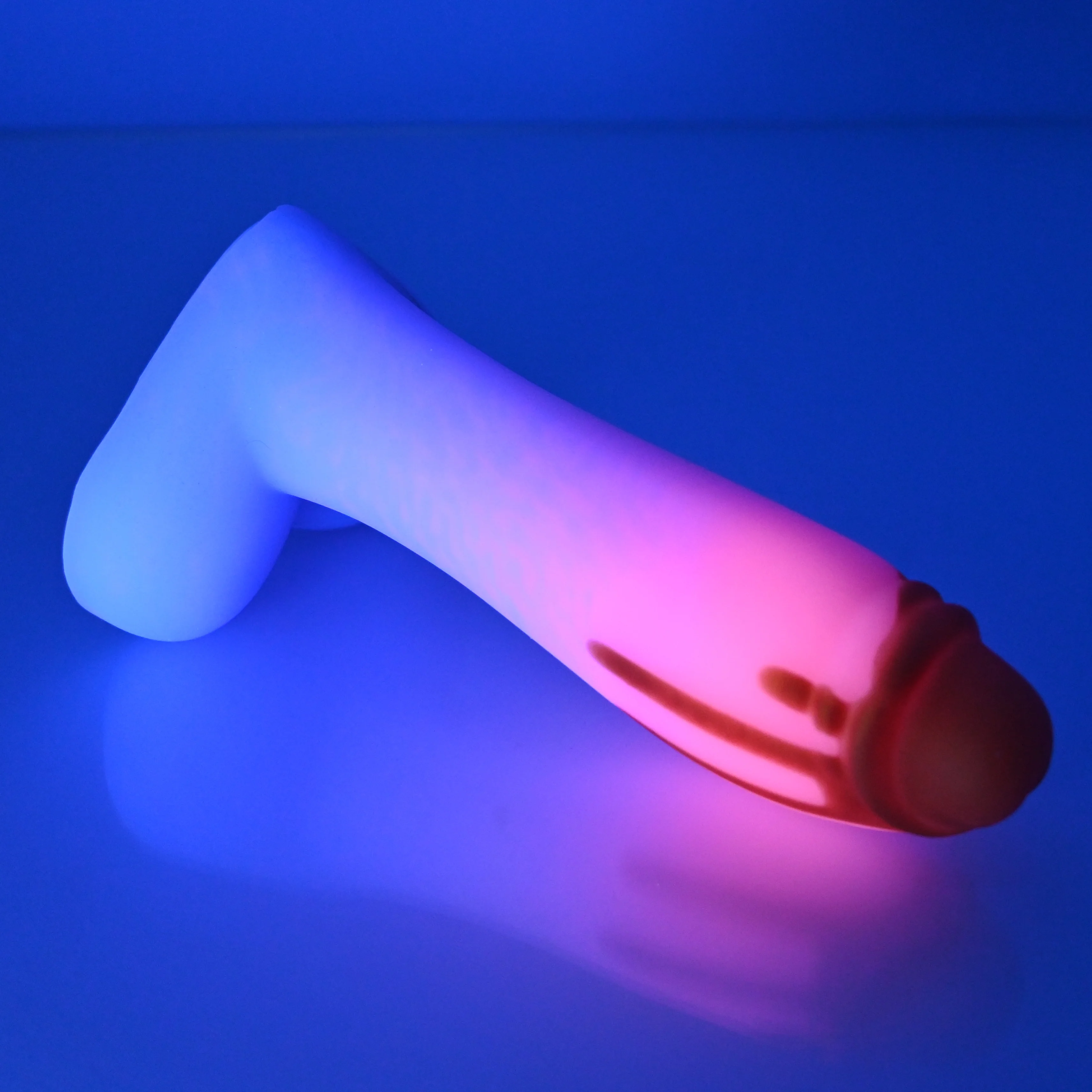Q2MEA02 Aquus Small 0050 UV GITD - Image 3