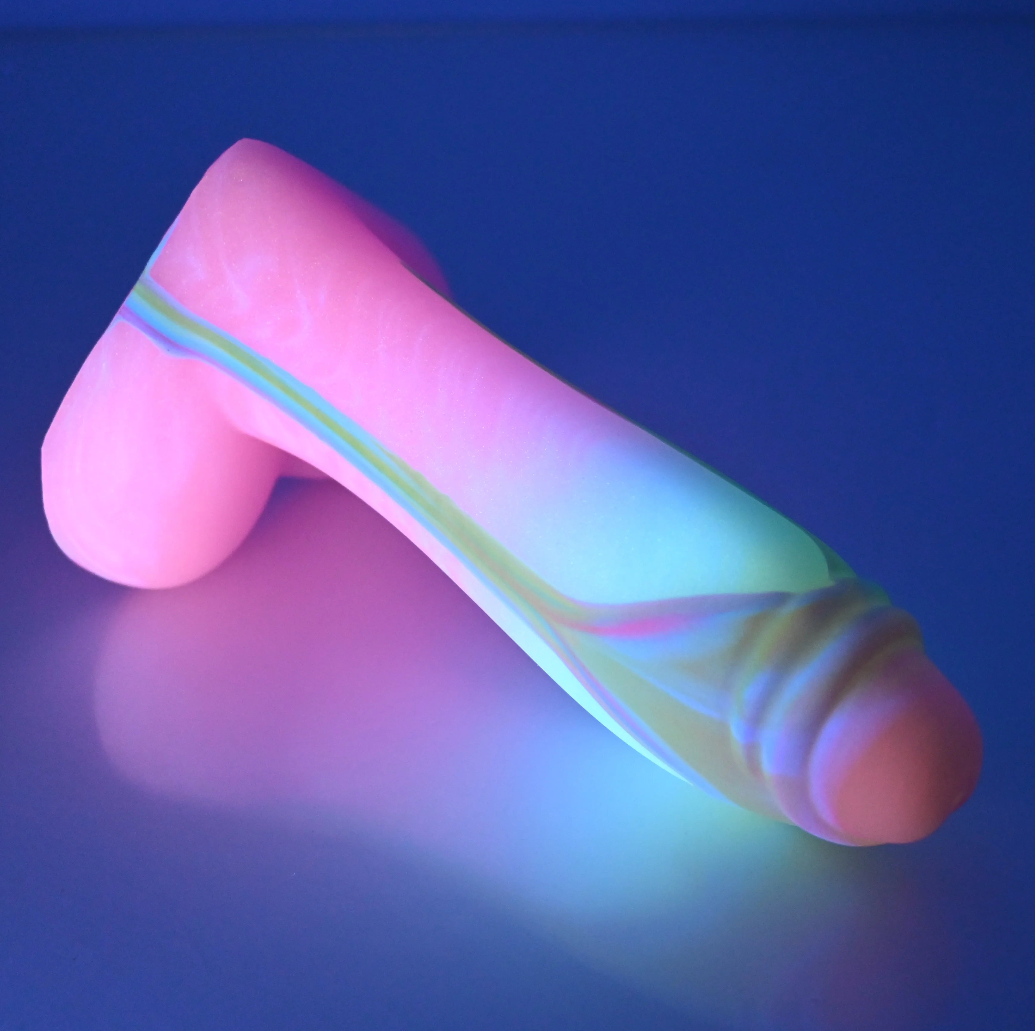 Q2XEJ32 Aquus Small 0020 UV GITD - Image 3