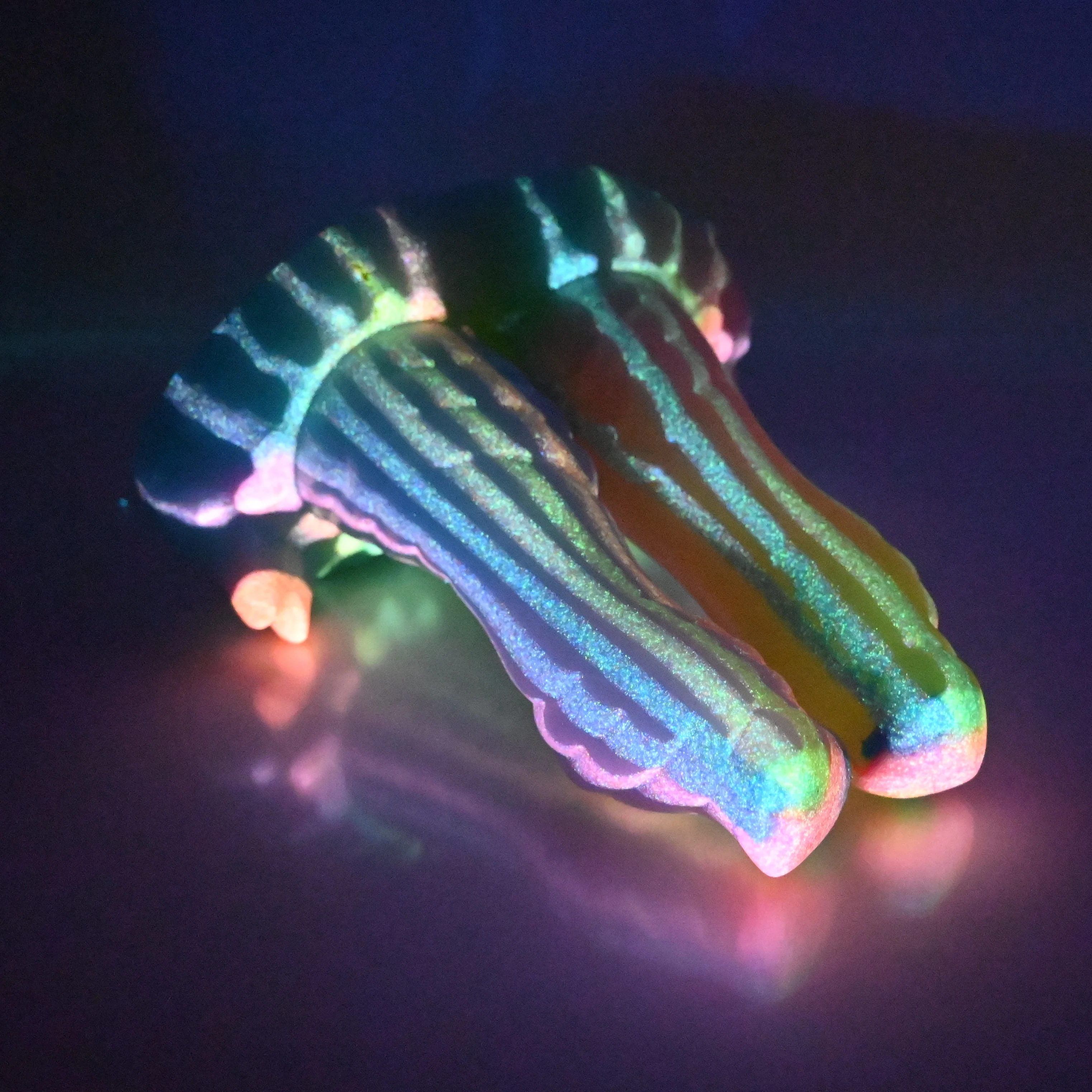 A3SBX64 Auren Medium 0030 UV GITD - Image 4