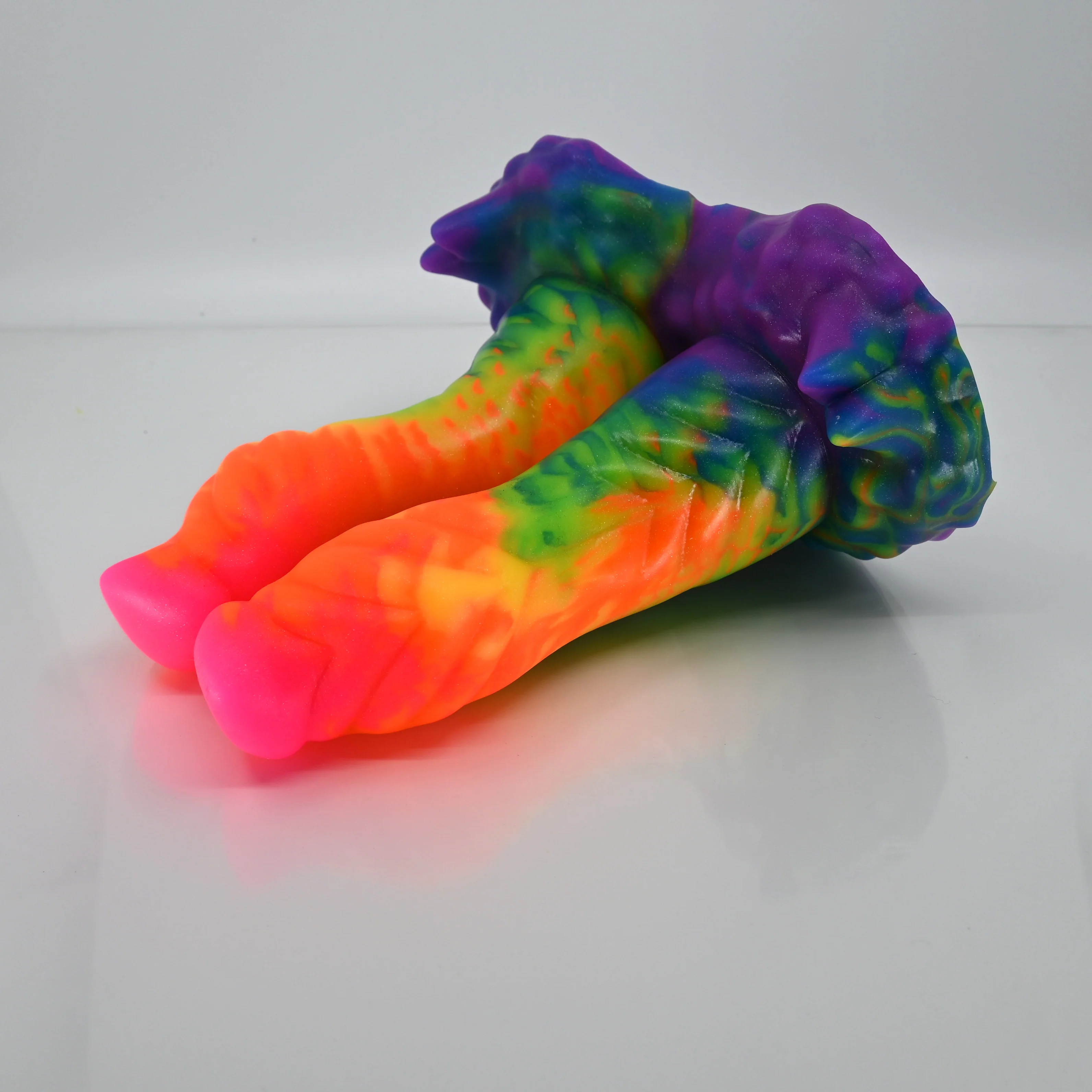 A3MCD17 Auren Medium 0050 UV GITD