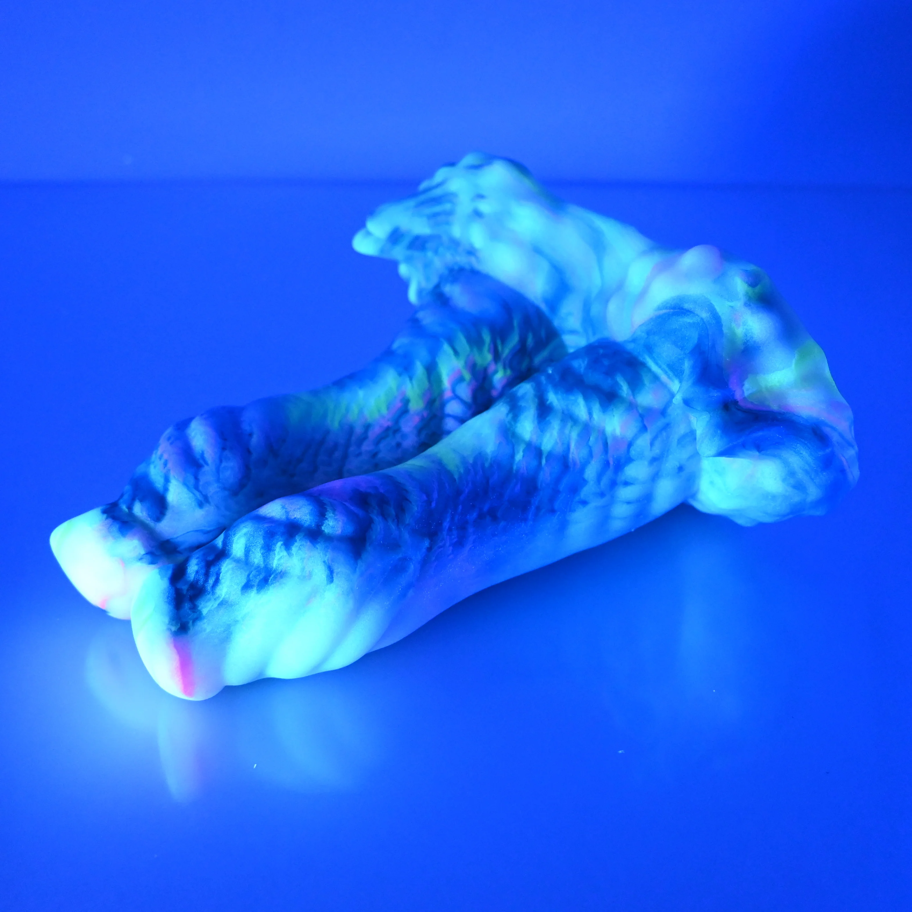 A2SBQ64 Auren Small 0030 UV GITD - Image 3