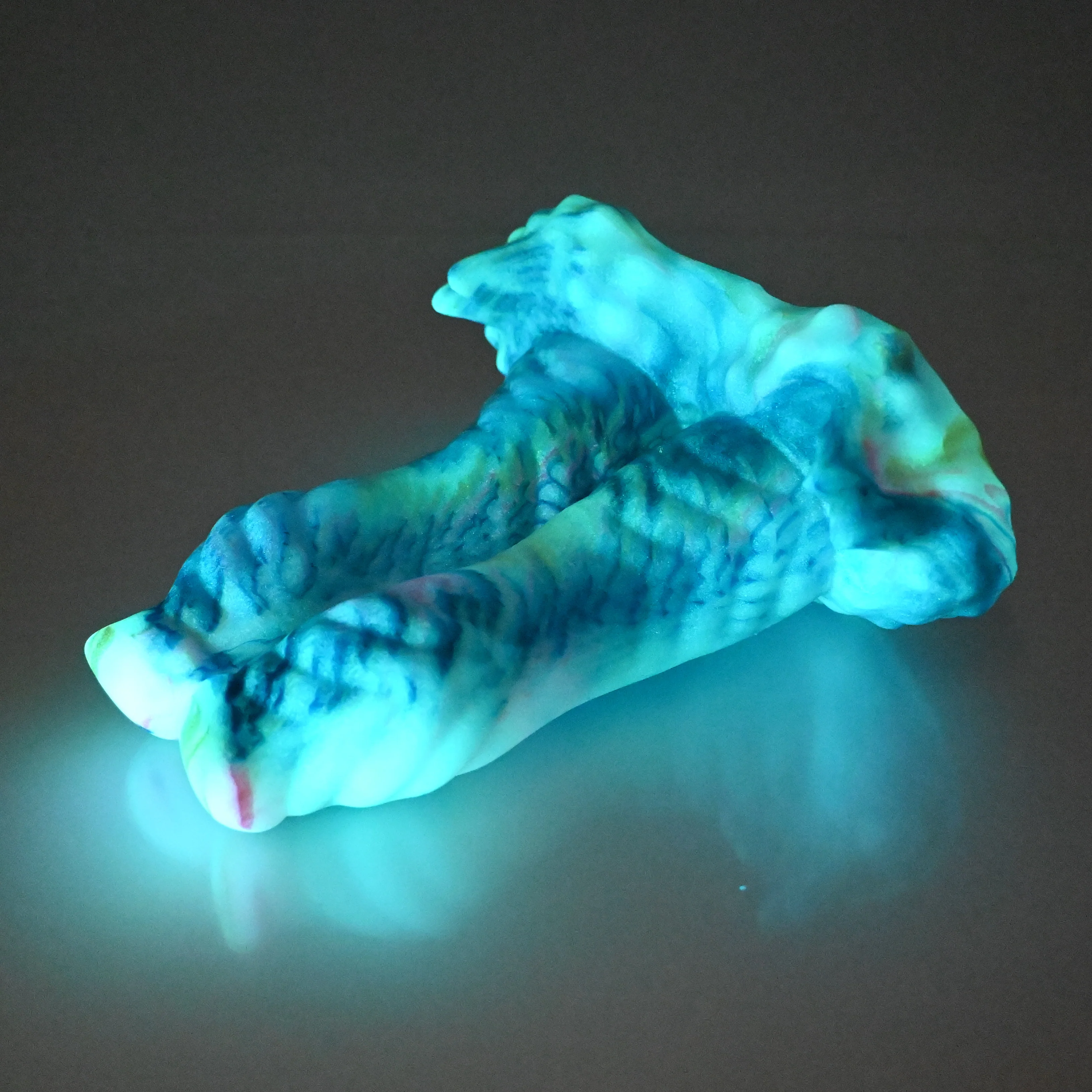 A2SBQ64 Auren Small 0030 UV GITD - Image 4