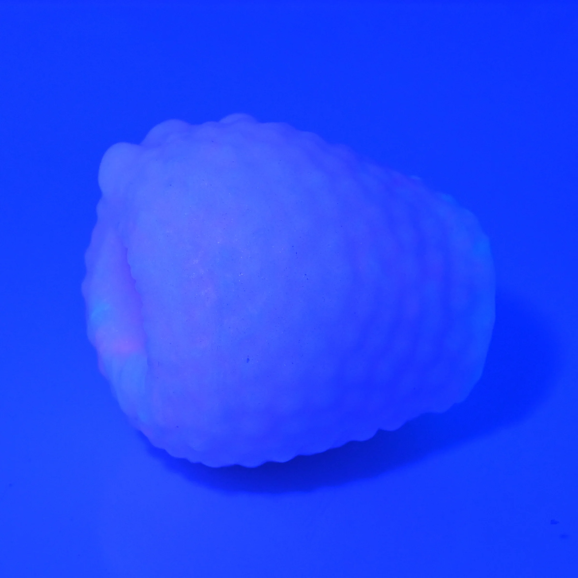 C0XAZ91 Jackie O/S Super Soft UV GITD - Image 2