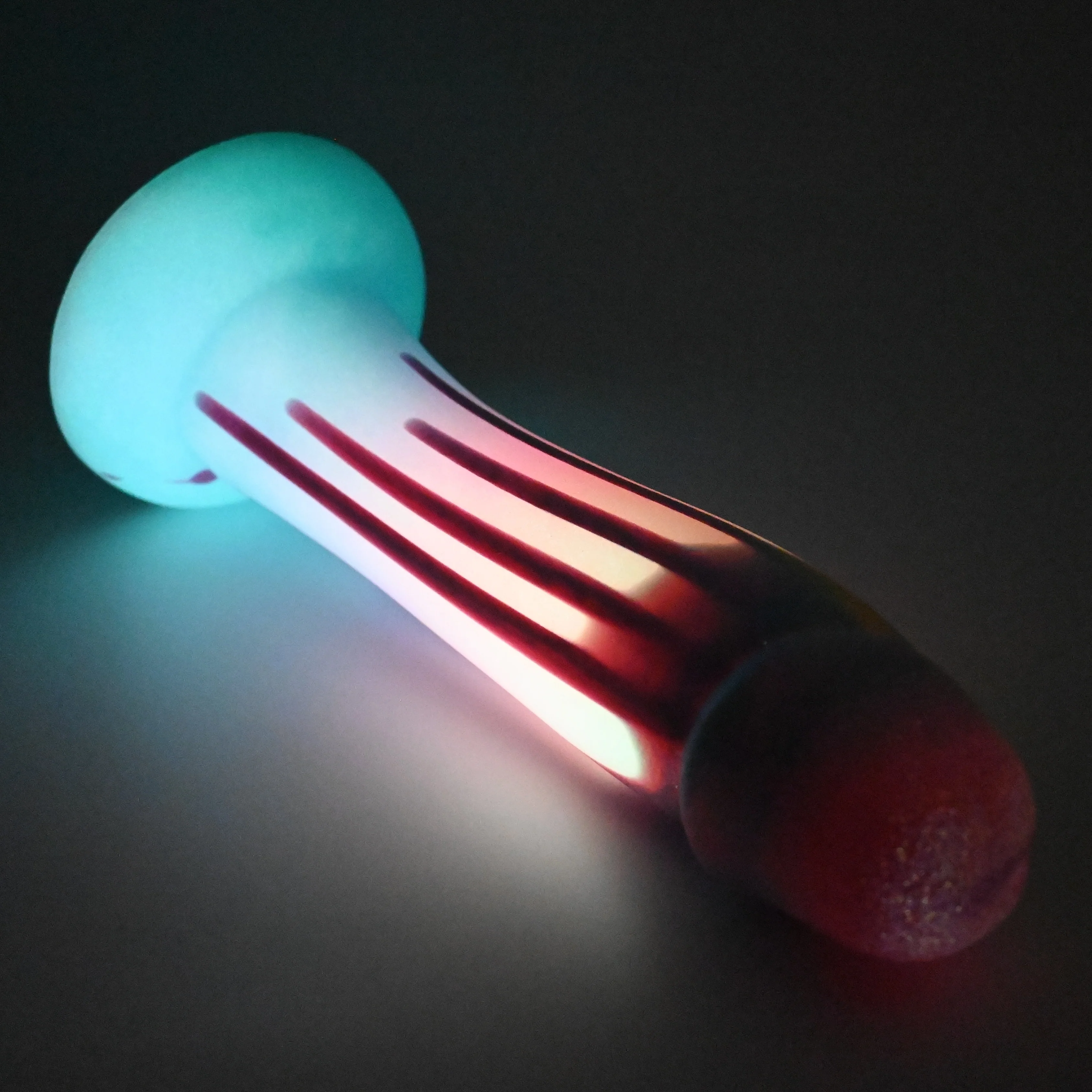 Z4SGG37 Caelus Large 0030 UV GITD - Image 4