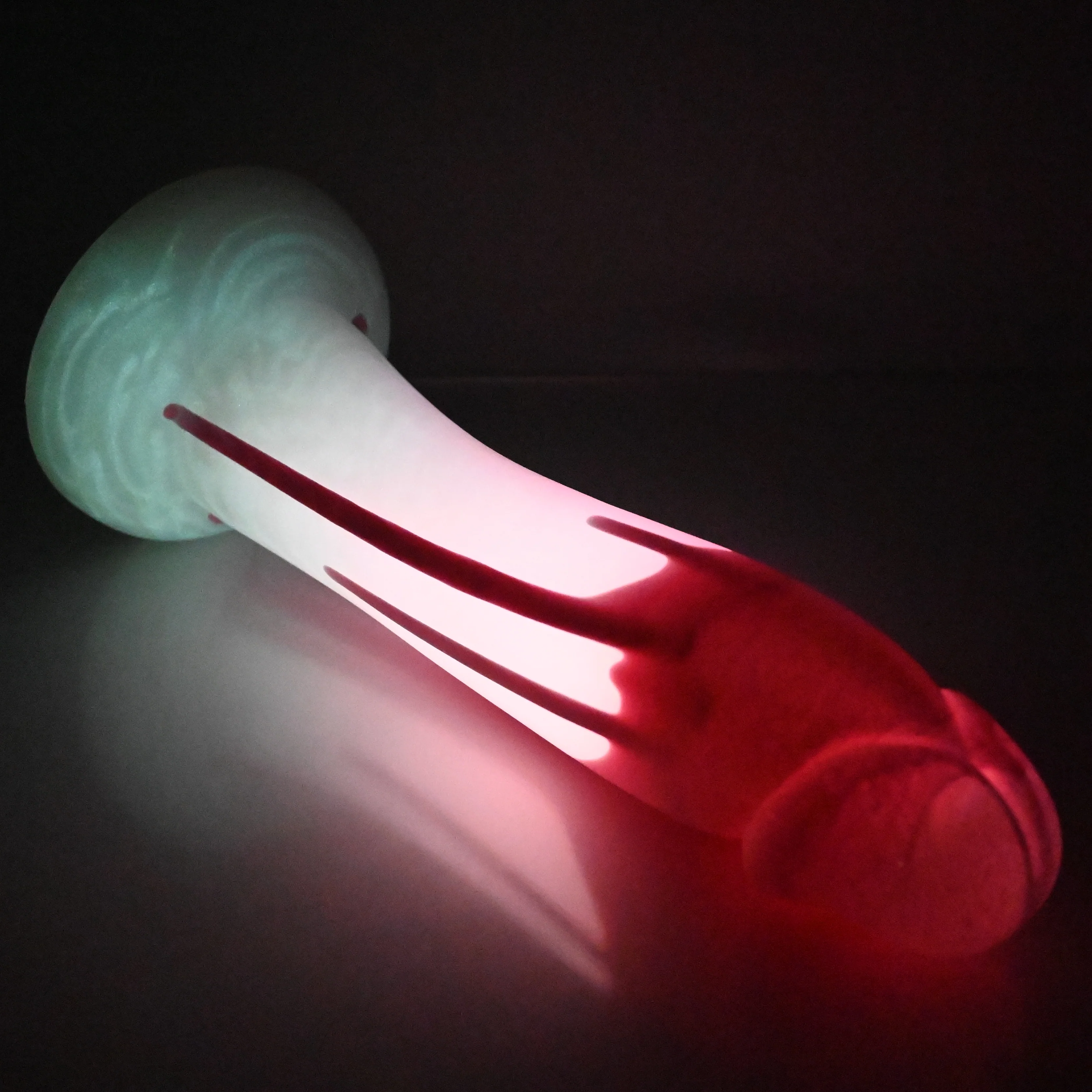 Z4MFD47 Caelus Large 0050 UV GITD - Image 4
