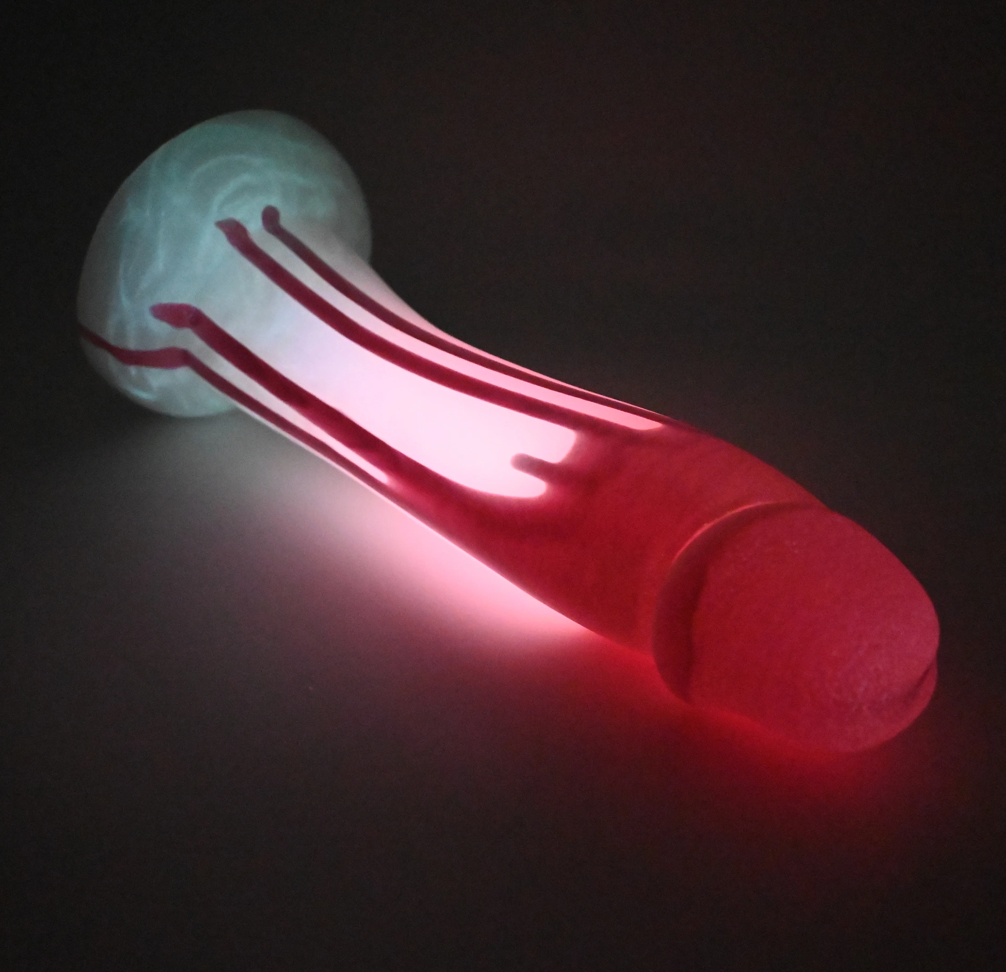 Z4SFV60 Caelus Large 0030 UV GITD - Image 4