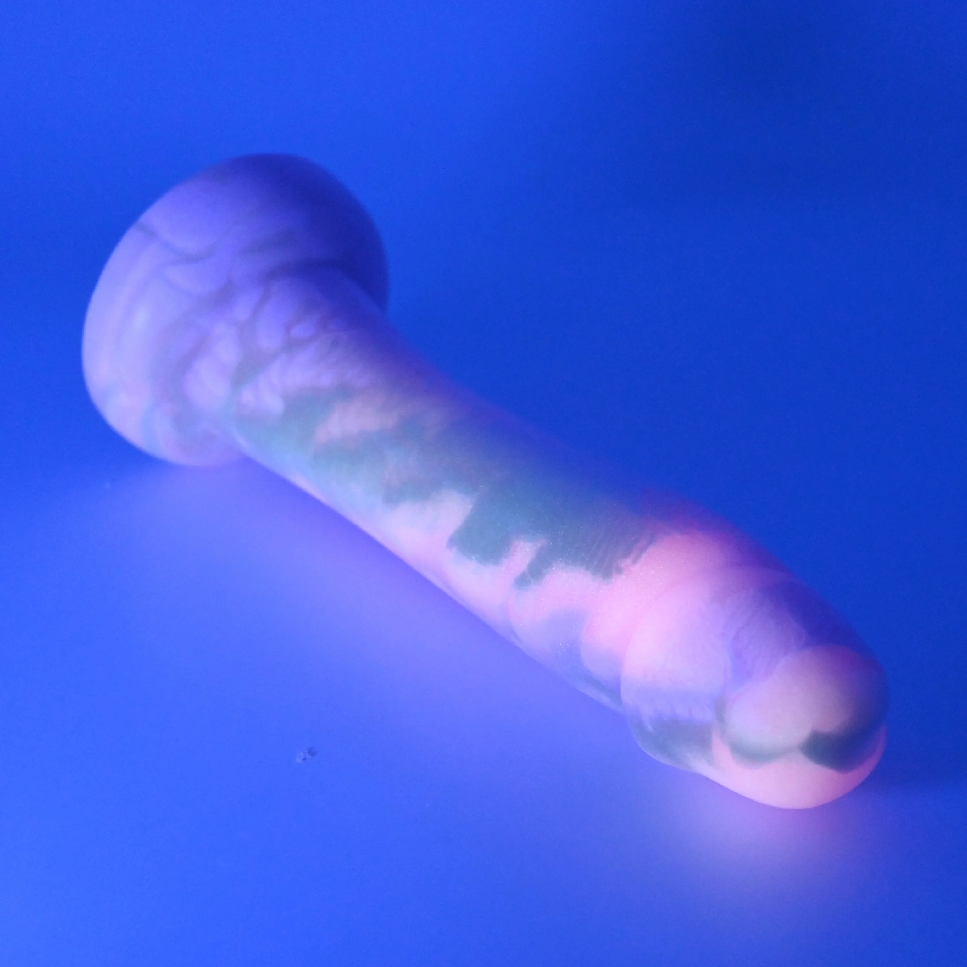 Z2MGP07 Caelus Small 0050 UV GITD - Image 3