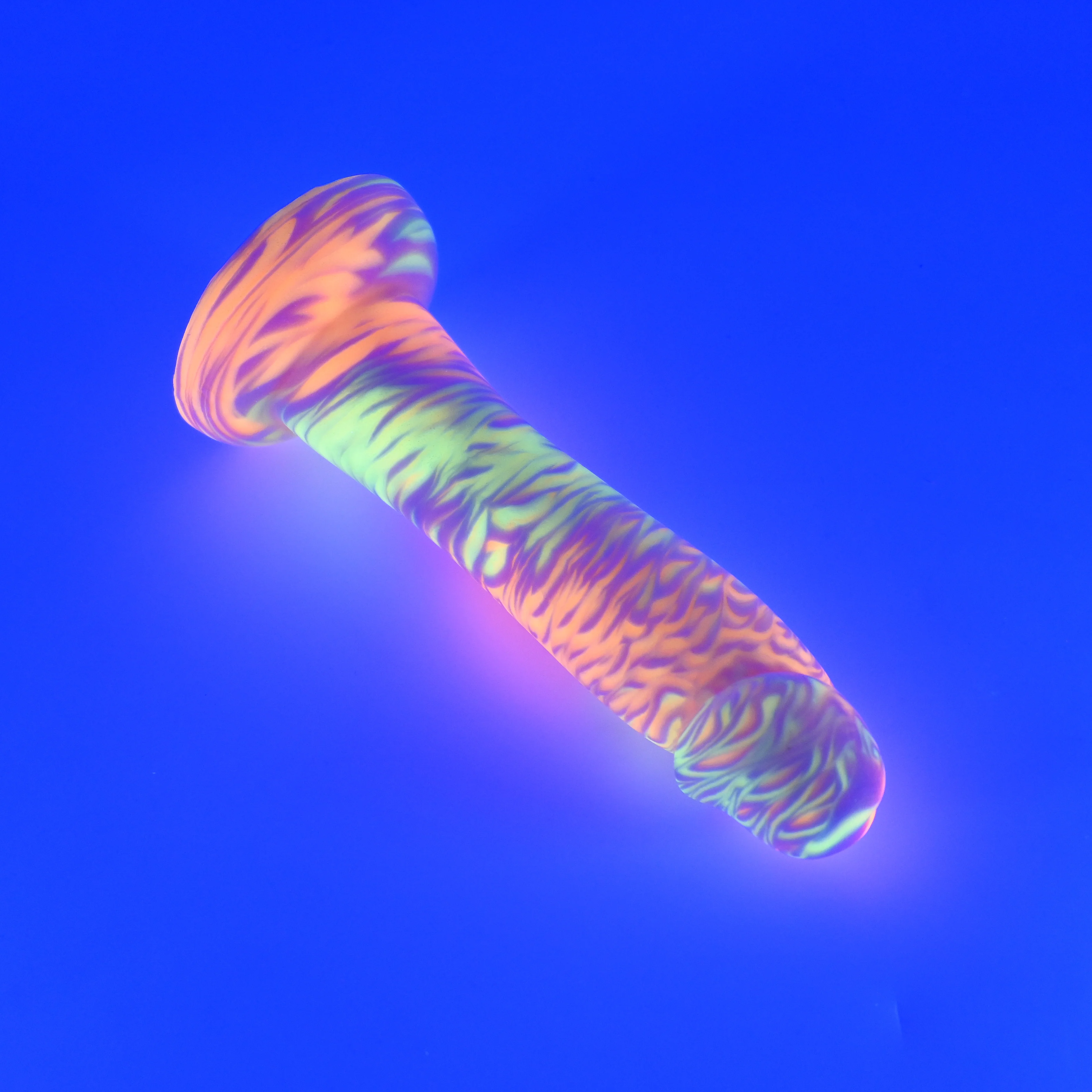 Z2MHP85 Caelus Small 0050 UV GITD - Image 3