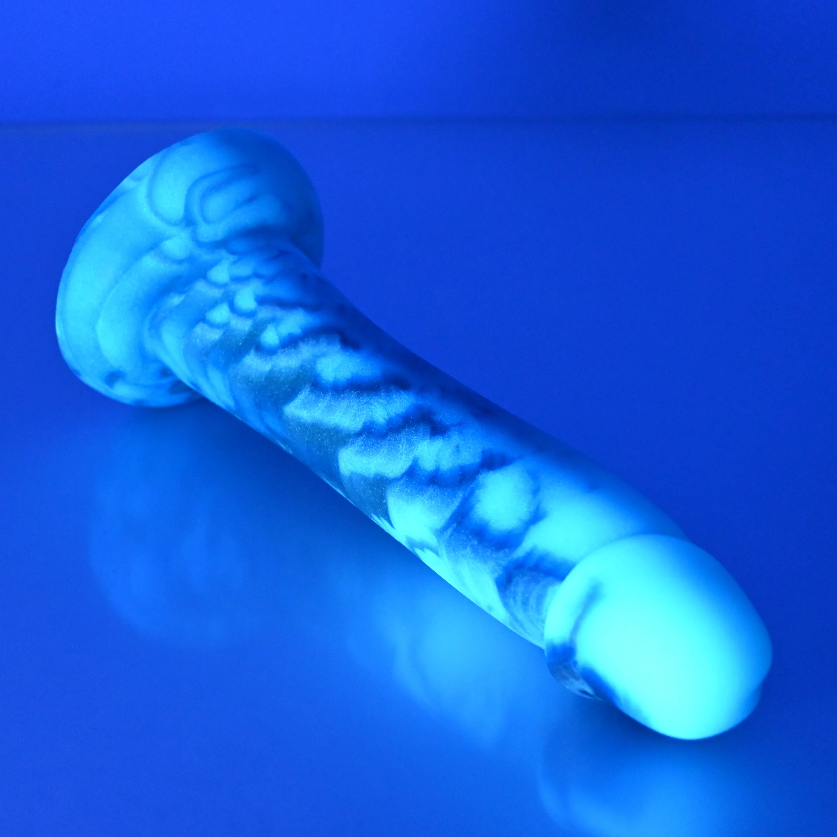 Z2MEP55 Caelus Small 0050 UV GITD - Image 3