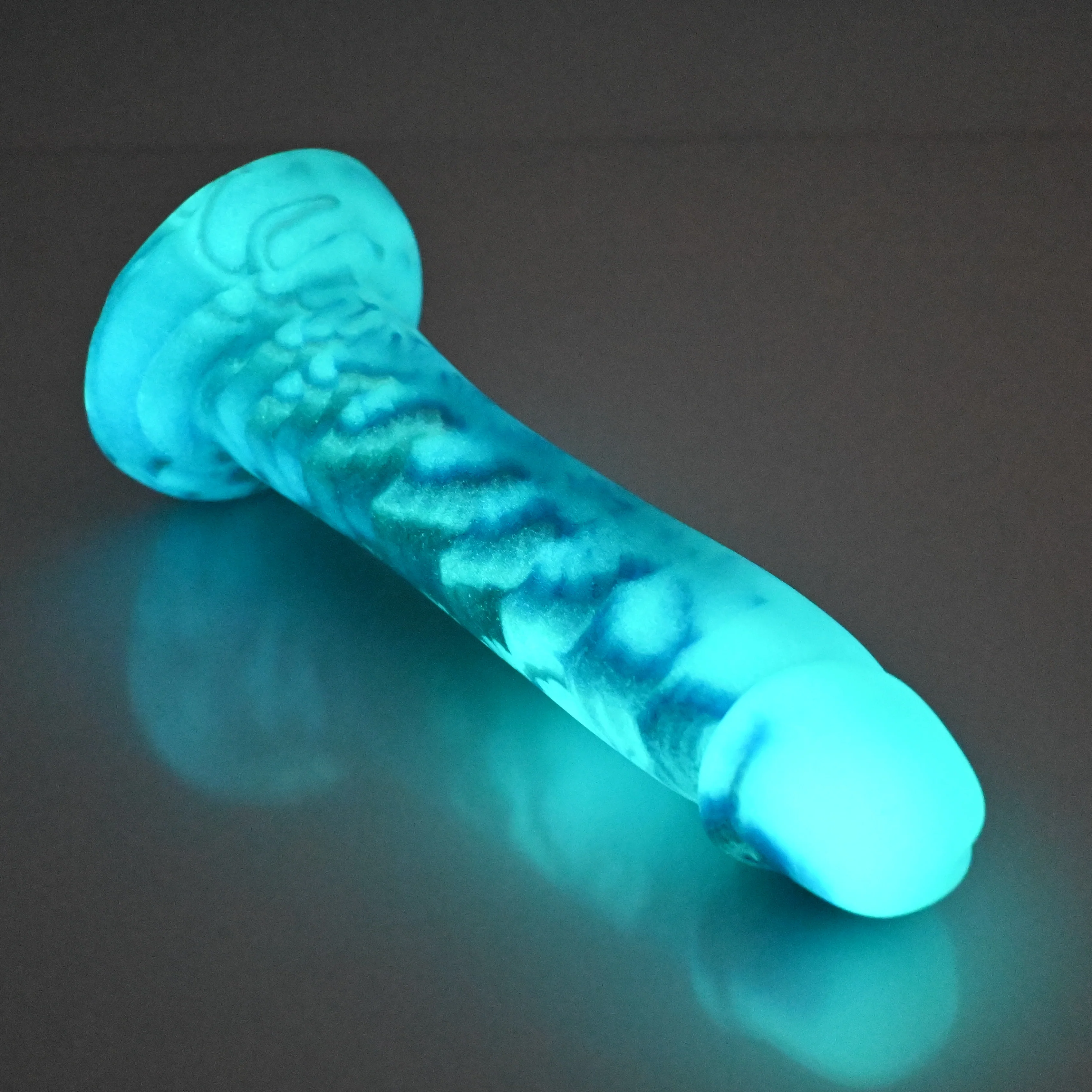 Z2MEP55 Caelus Small 0050 UV GITD - Image 4