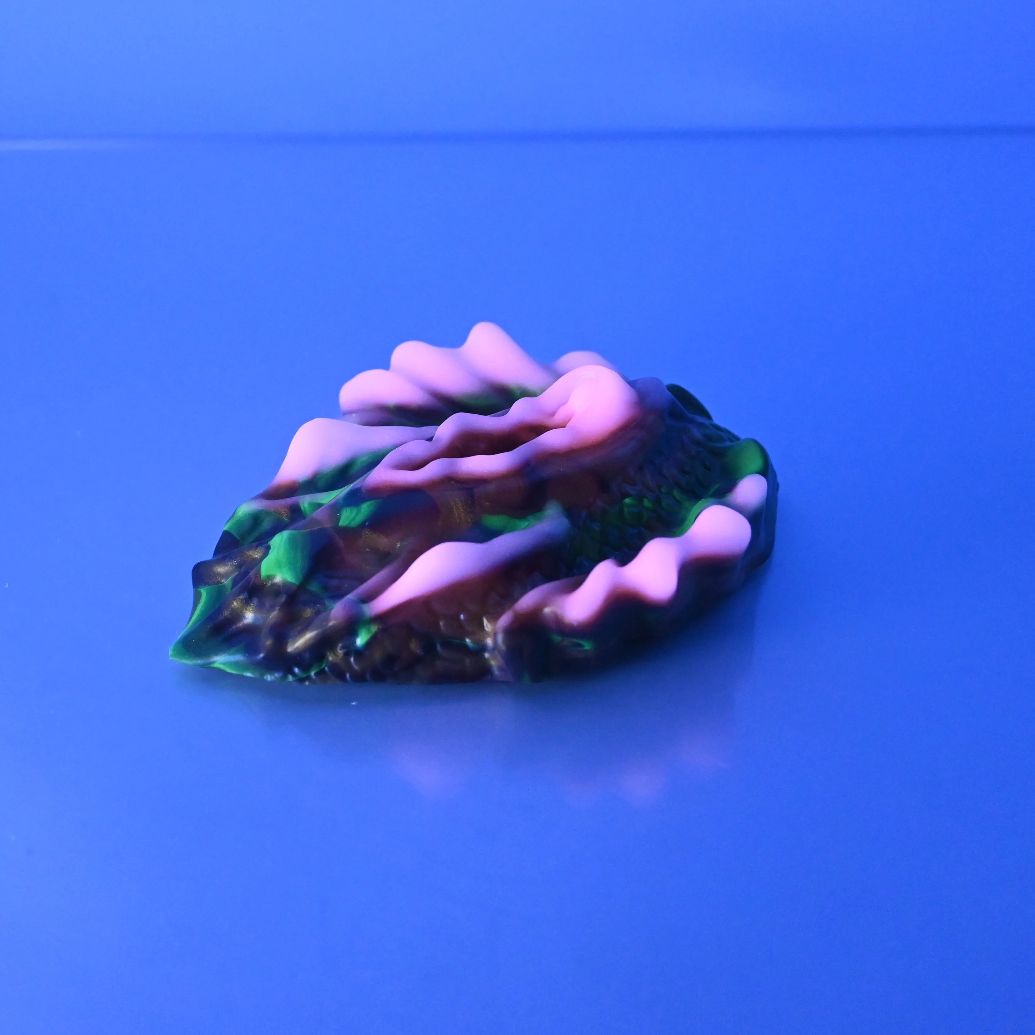 C2MCS35 Calypso Small 0050 UV GITD - Image 3
