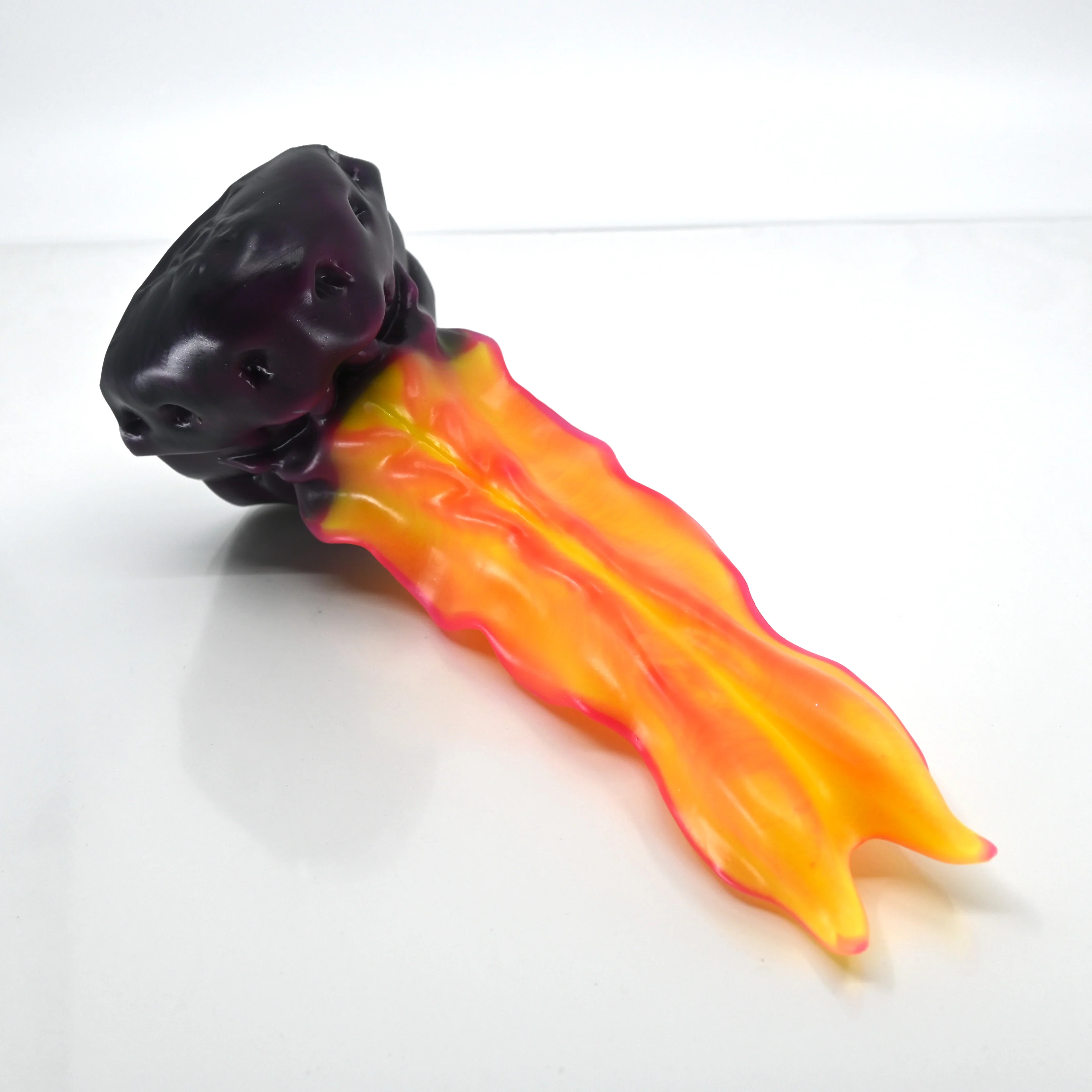 V2MBP30 Snark's Maw Small 0050 UV GITD
