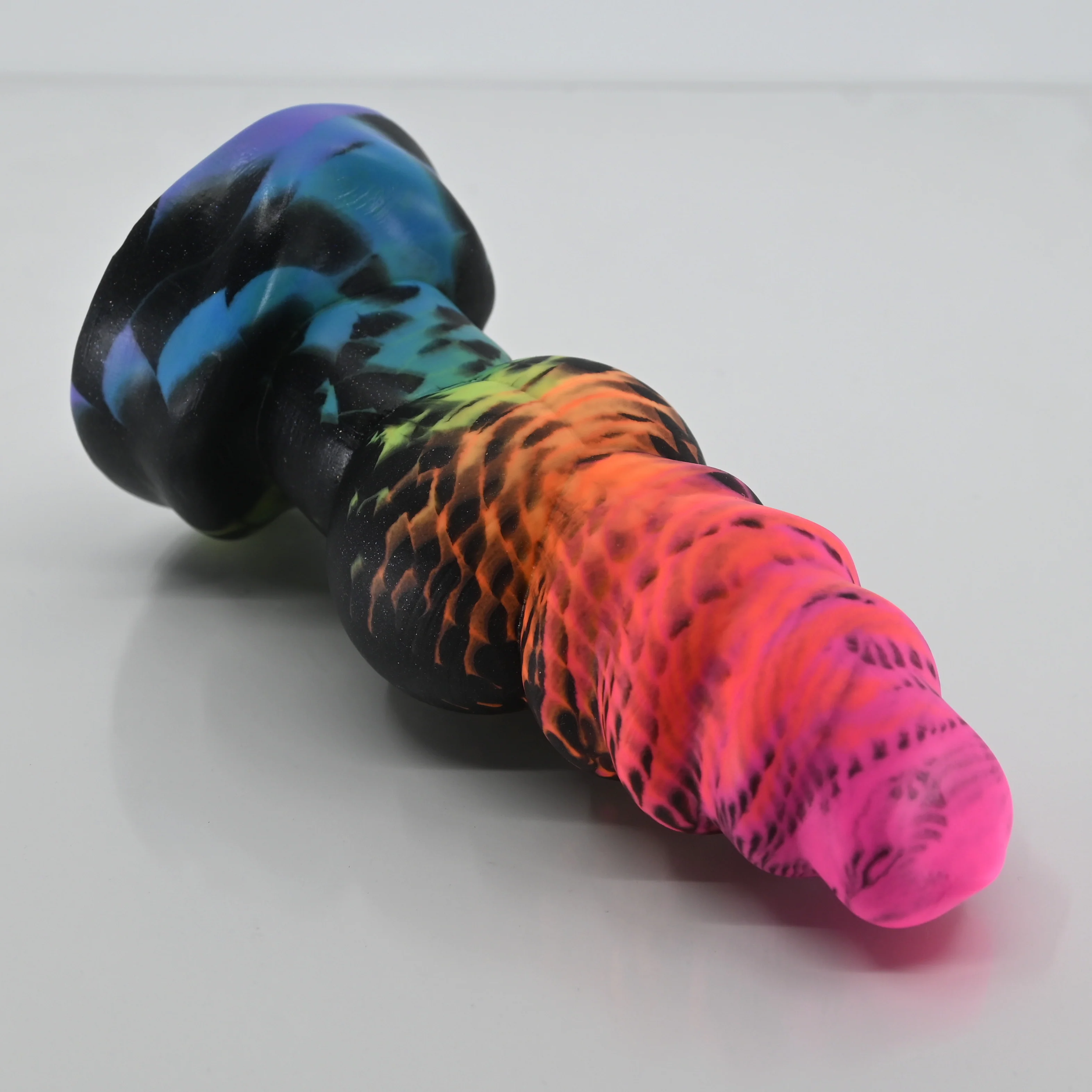 P2MBJ17 Pluto Small Medium UV GITD