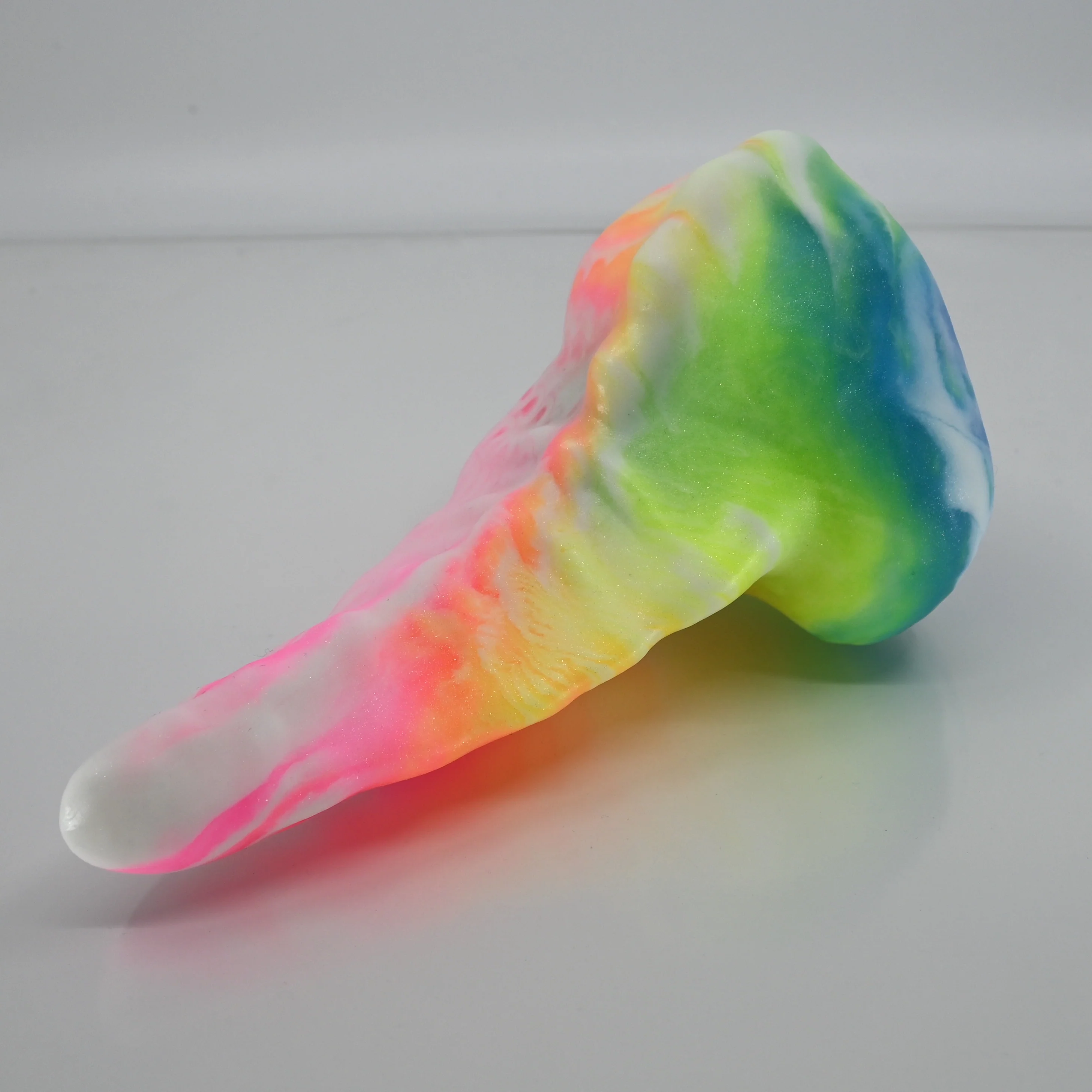 D2SBZ40 Dragon Tail Small 0030 UV GITD - Image 2