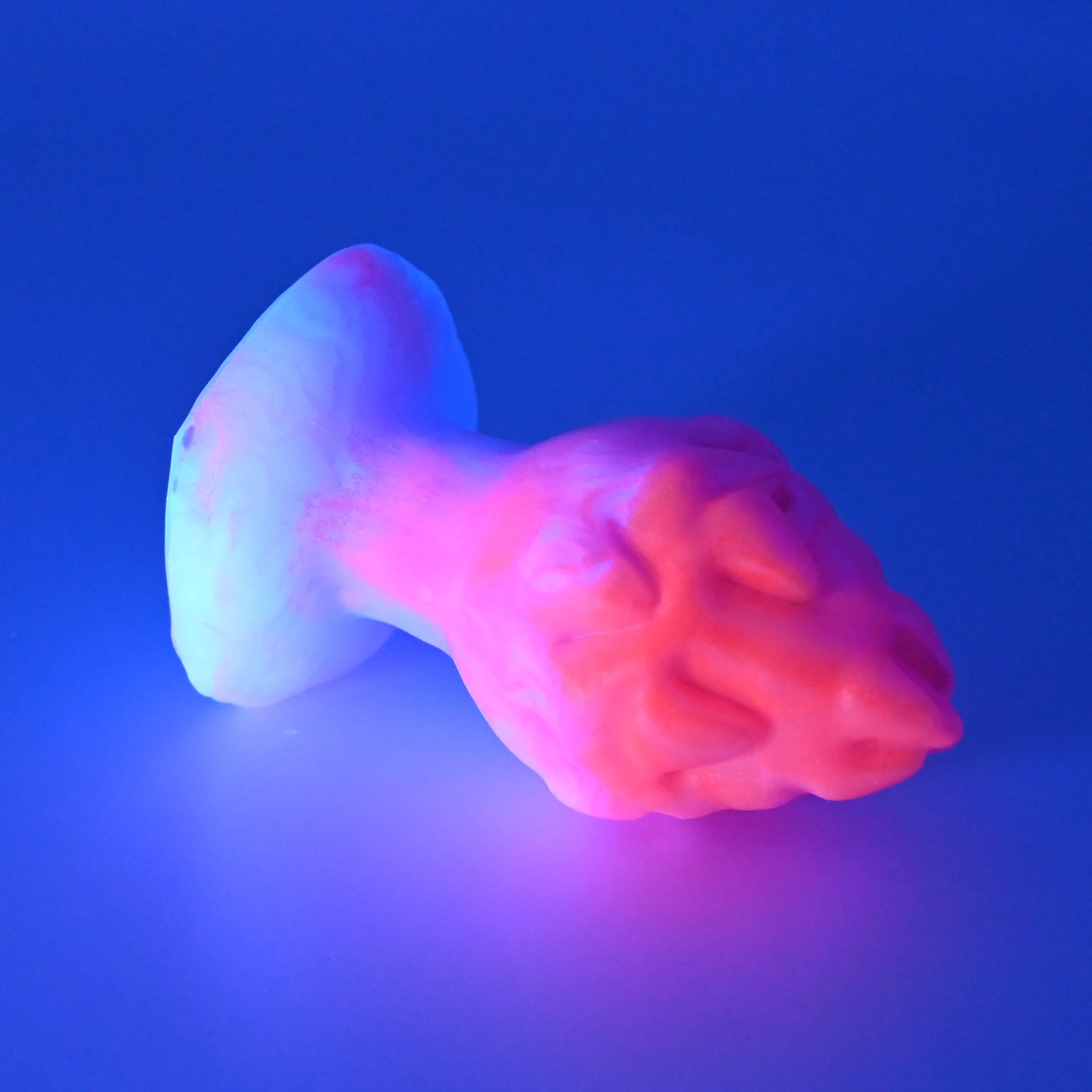 F1SFQ70 Dragonfruit Plug Mini 0030 UV GITD - Image 3