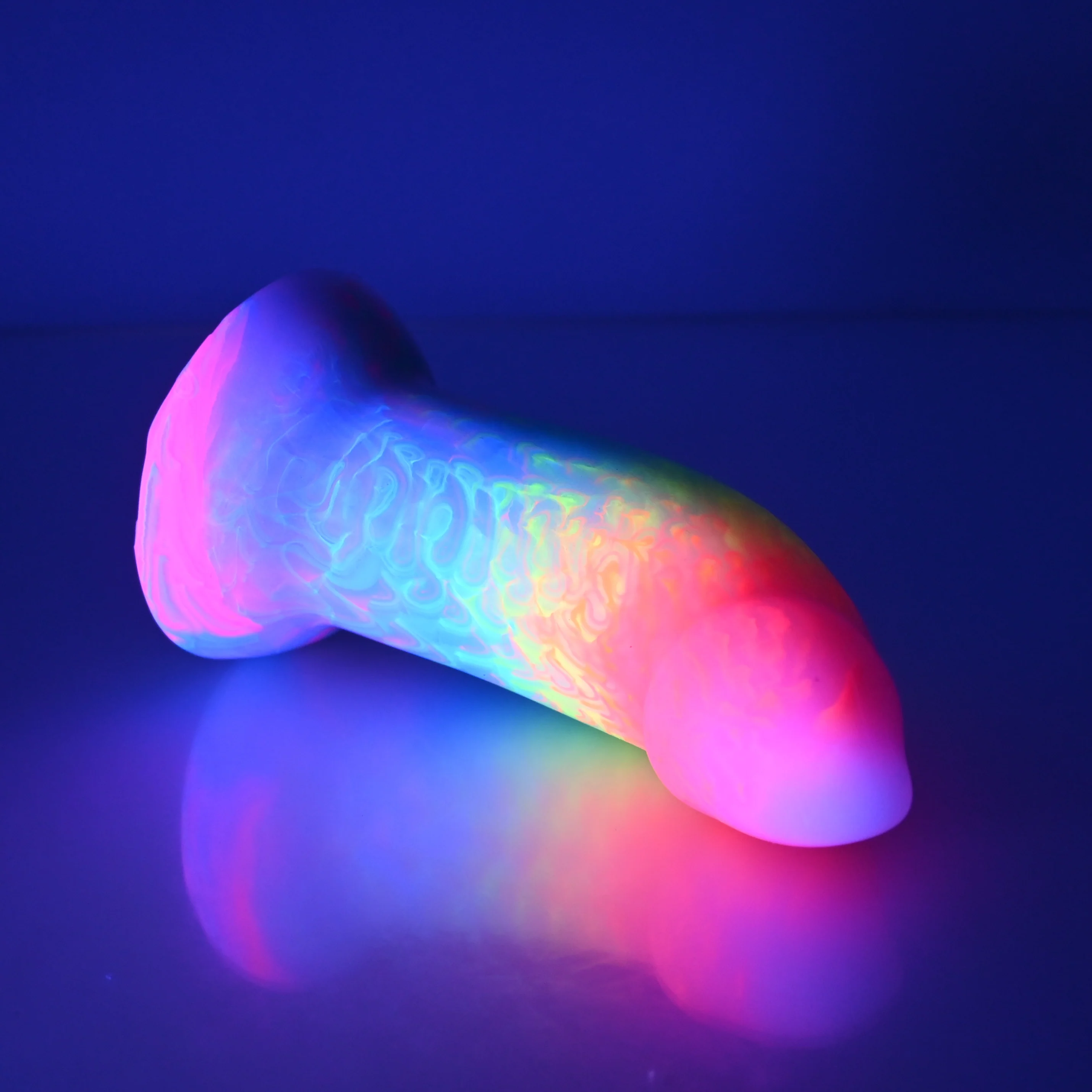 E2MCY86 Everyday Goblin 0050 UV GITD - Image 3