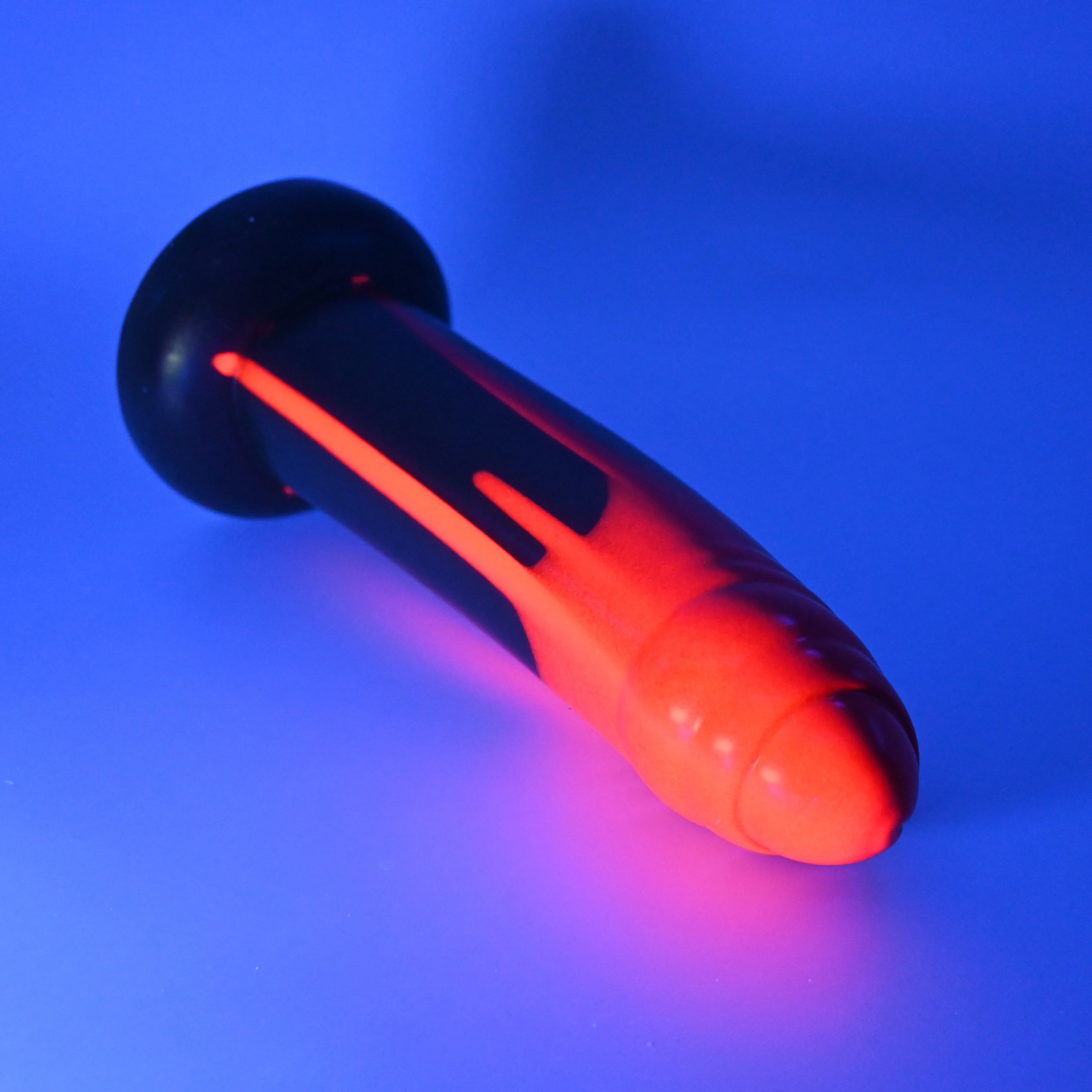 M4MGD13 Ferrus Large 0050 UV GITD - Image 3