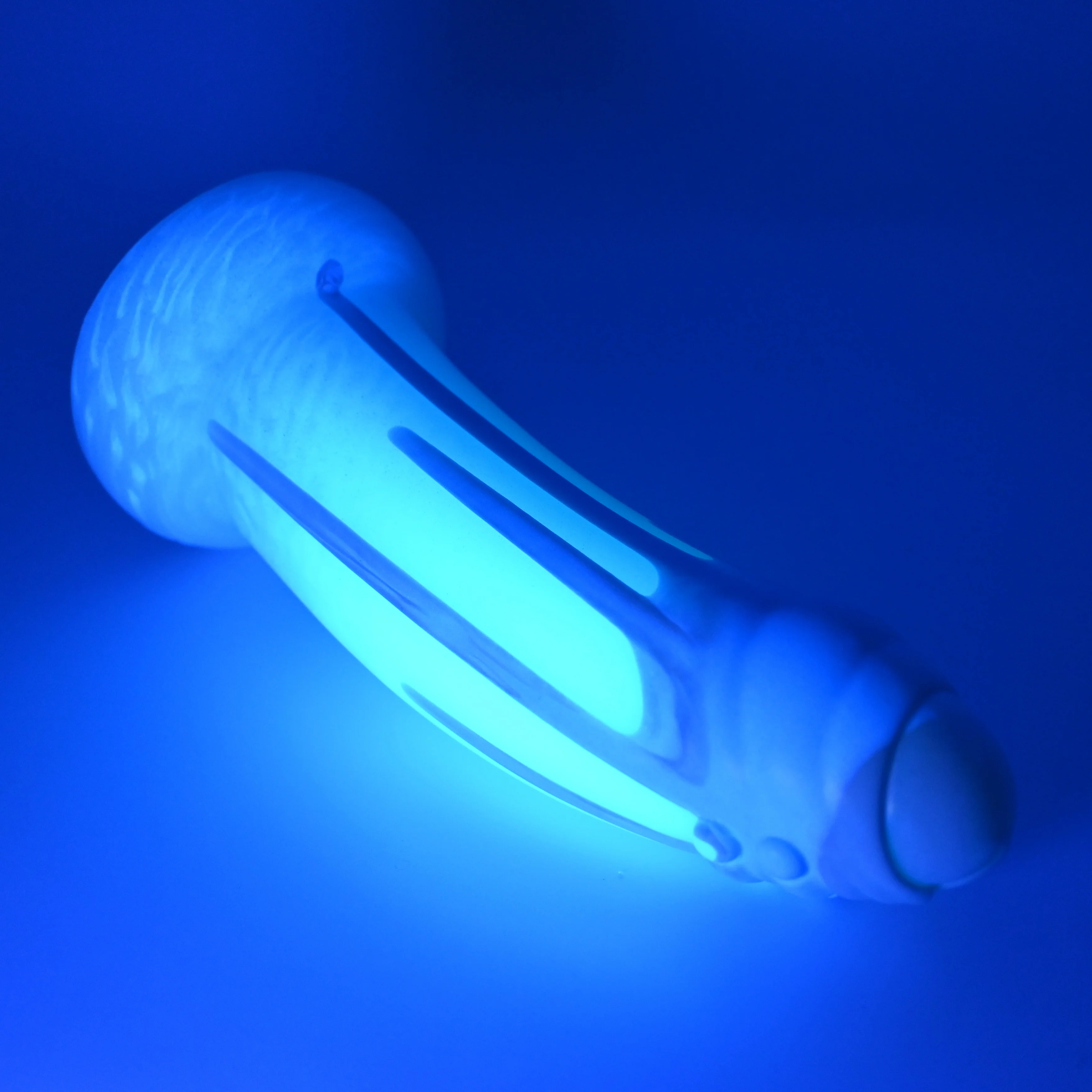 M3MGH43 Ferrus Medium 0050 UV GITD - Image 3