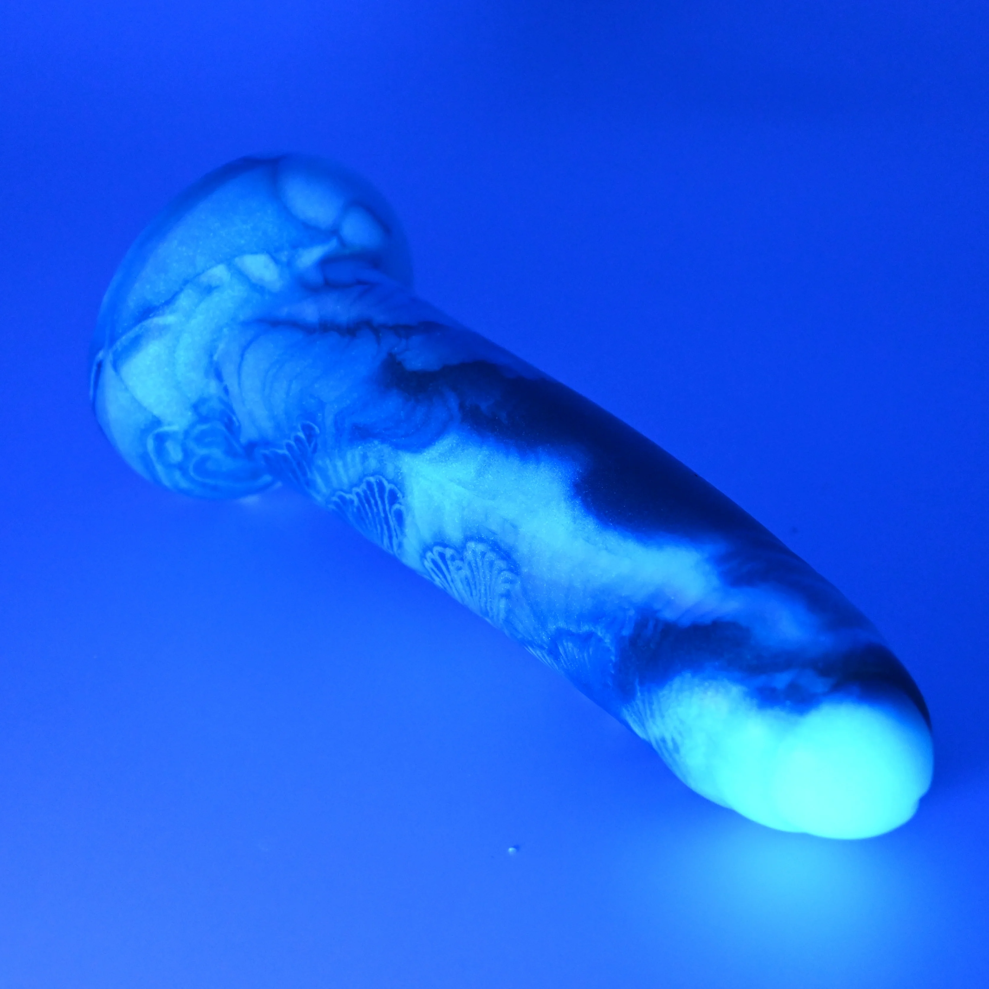 M2MGH23 Ferrus Small 0050 UV GITD - Image 3