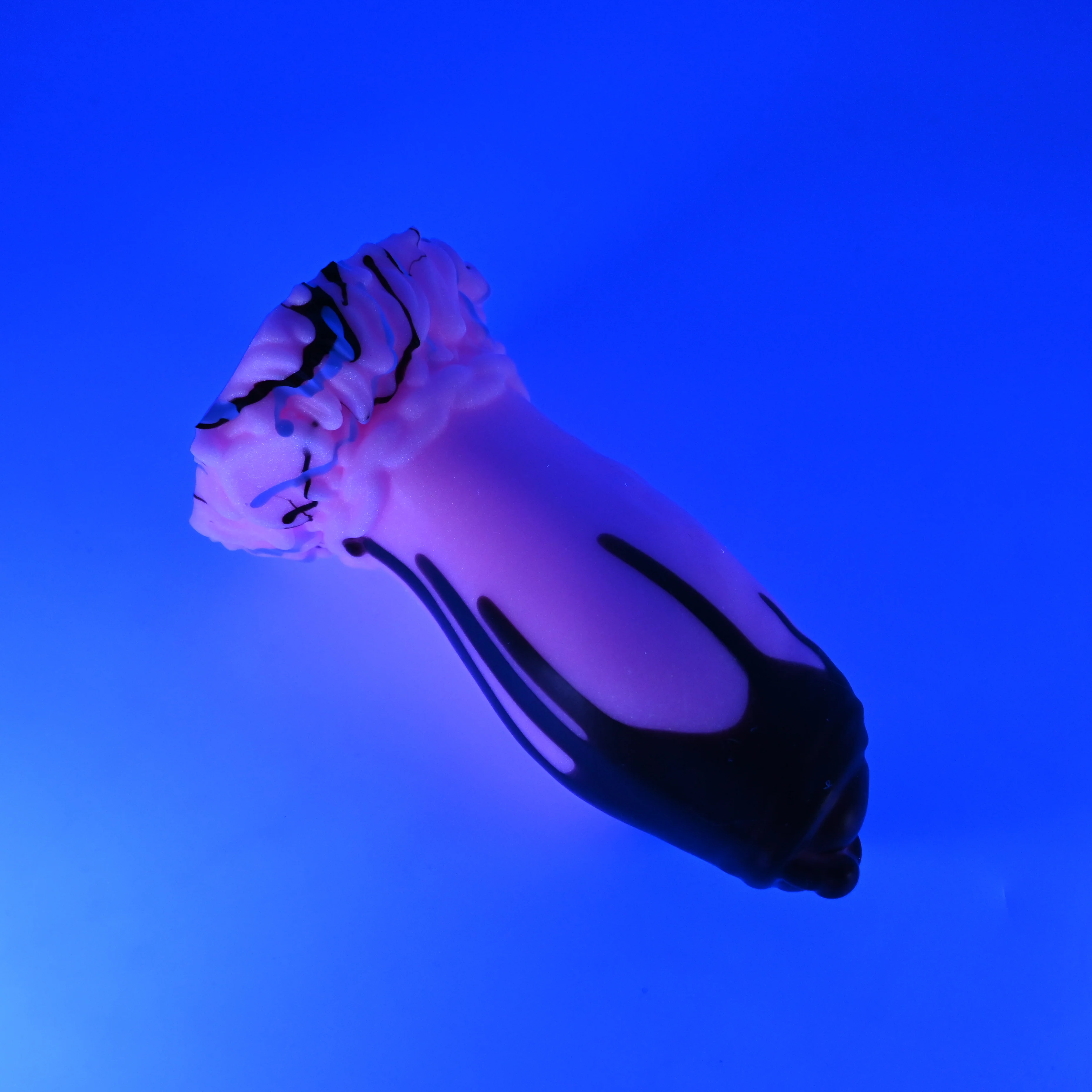83SJD70 Hue Medium 0030 UV GITD - Image 3
