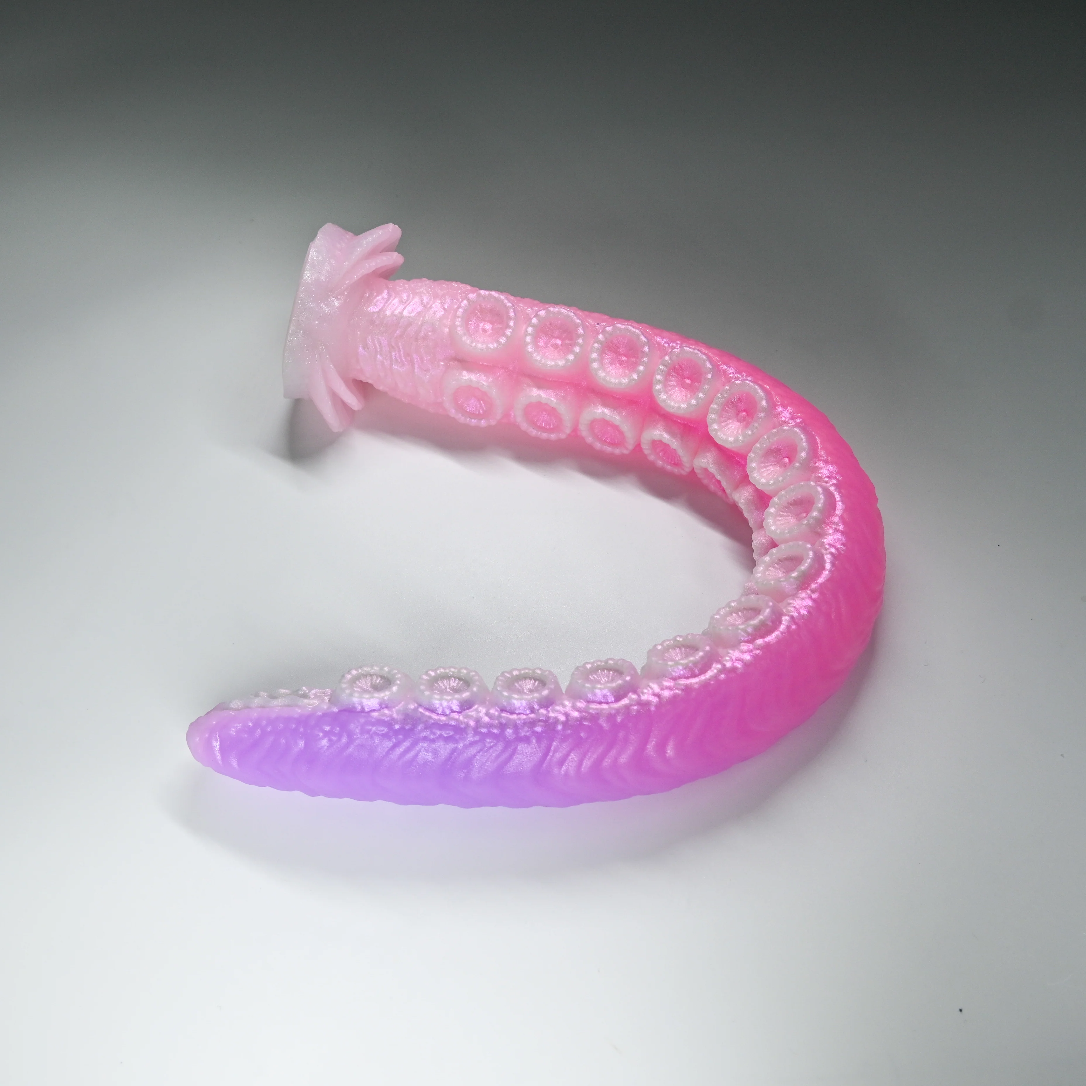 E4XHF38 Illex Large 0020 UV GITD CS