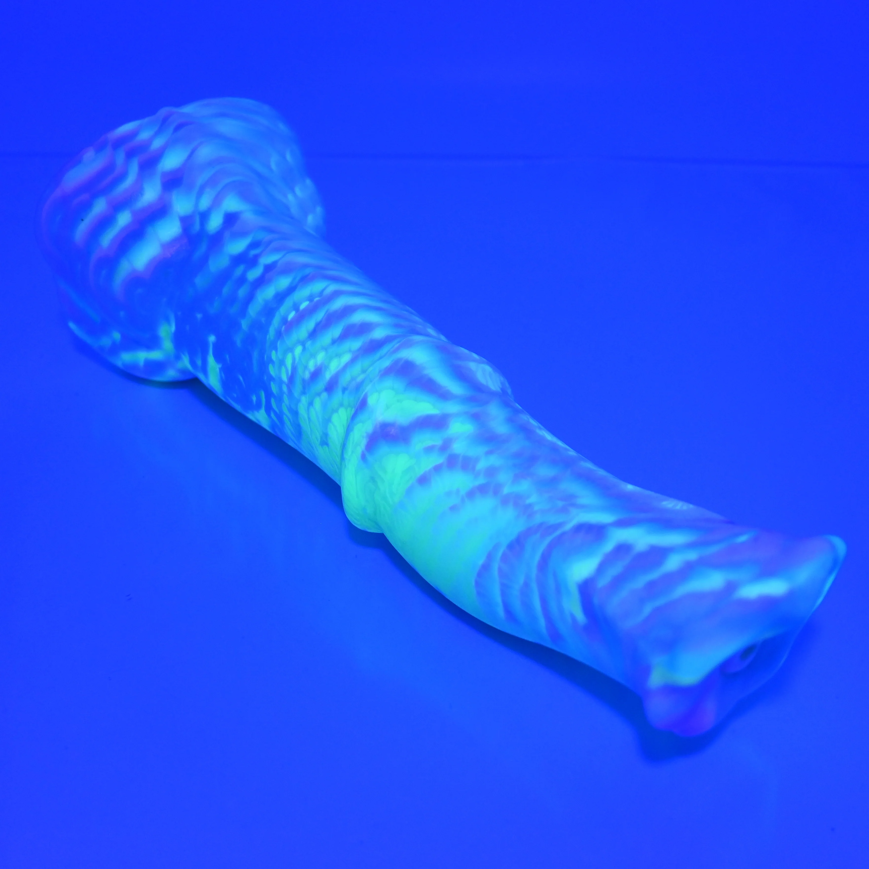 K4MBC14 Kitalpha Large Medium UV GITD - Image 3