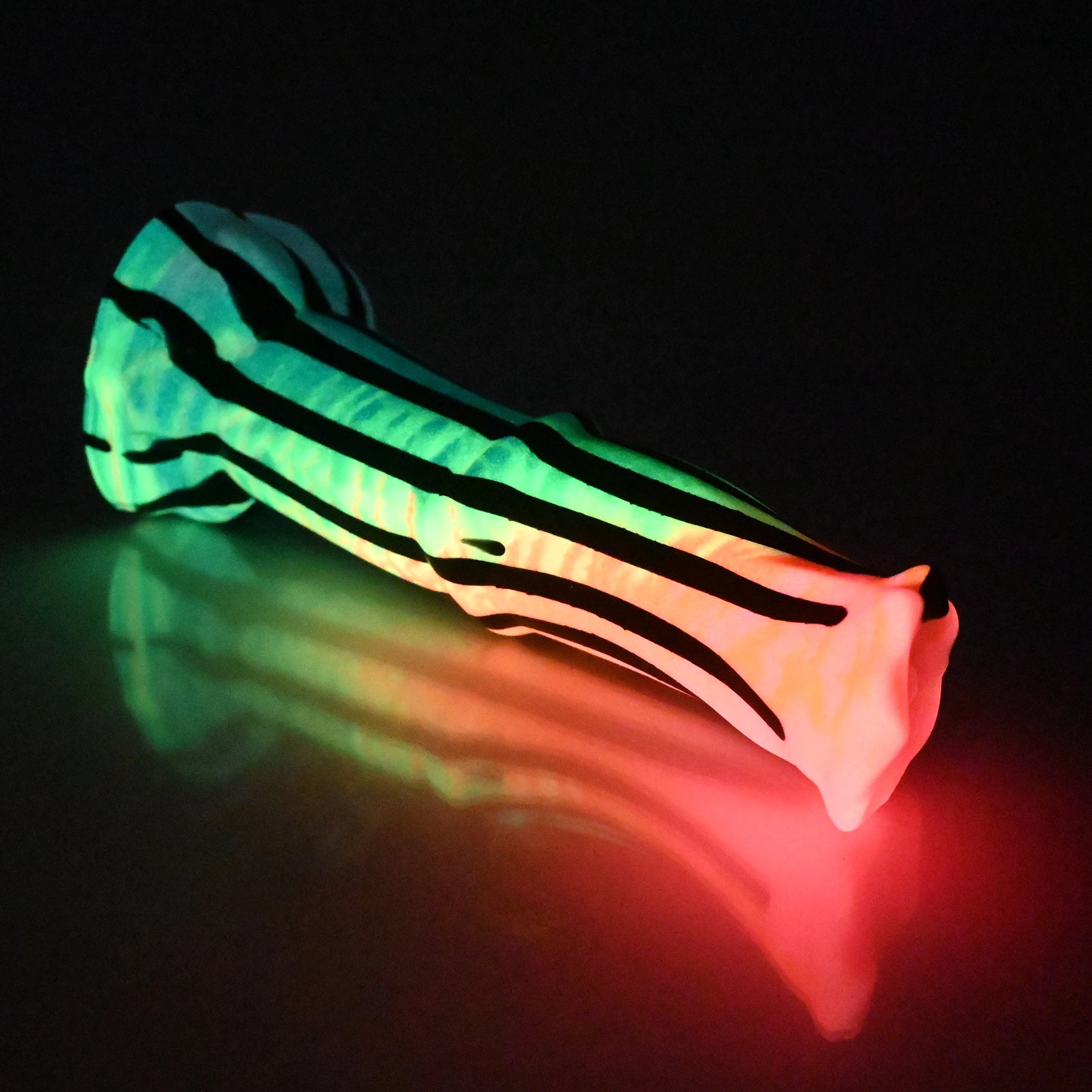 K4MCD59 Kitalpha Large 0050 UV GITD - Image 4