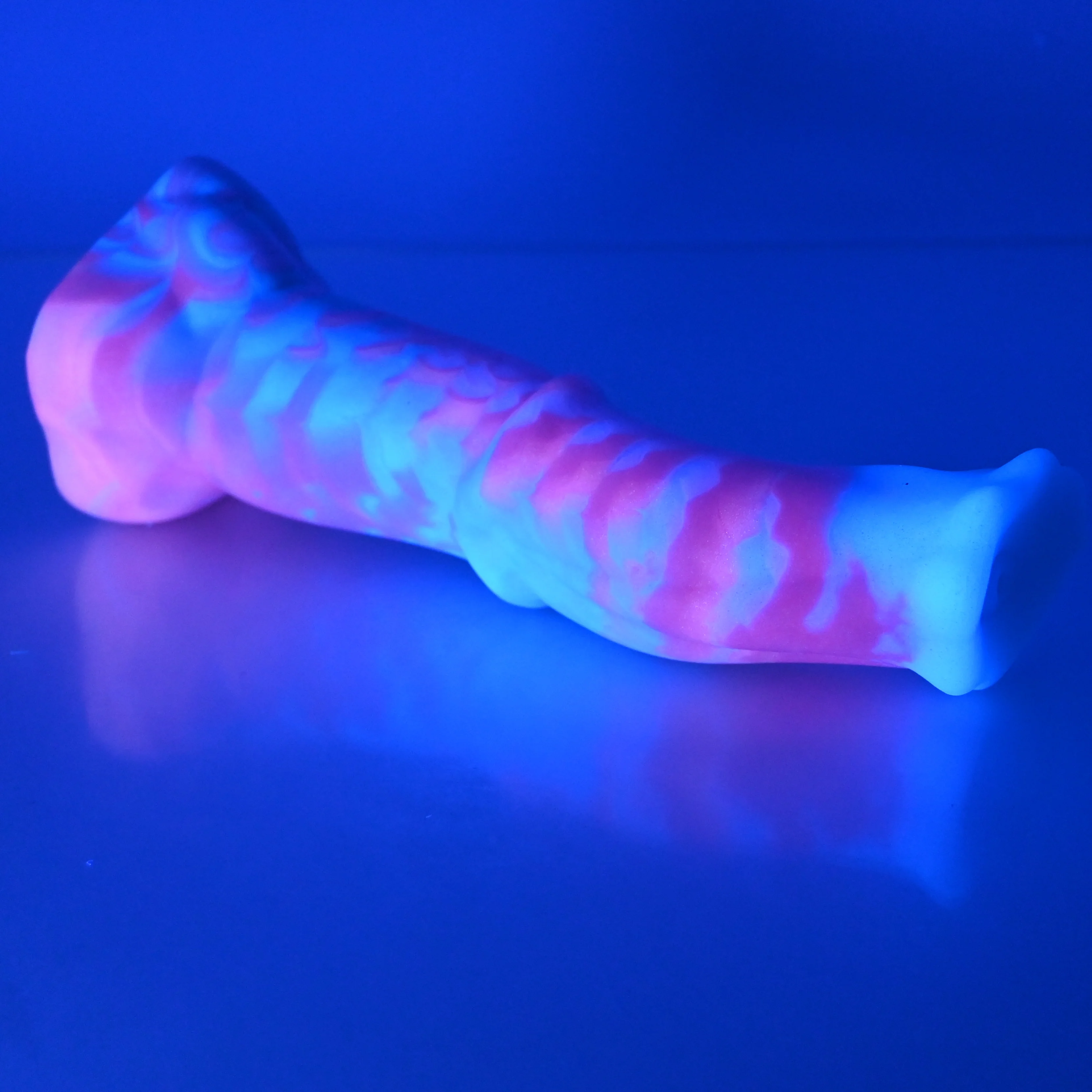 K3MCY84 Kitalpha Medium 0050 UV GITD - Image 3